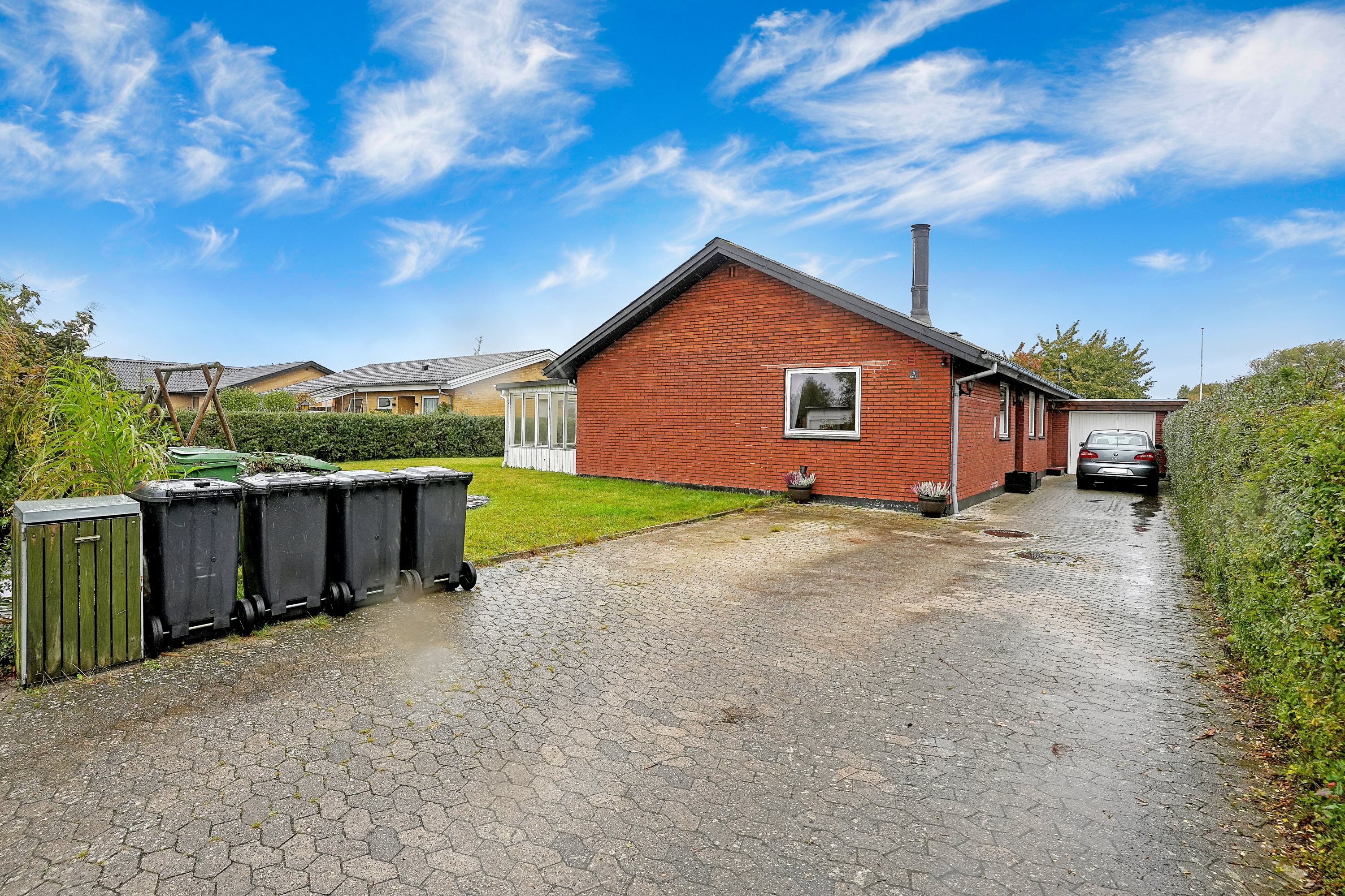 Fremhævet ejendommen billede i fuldskærmstilstand. Billede af Hyldevej 5, Solrød, 2680 Solrød Strand