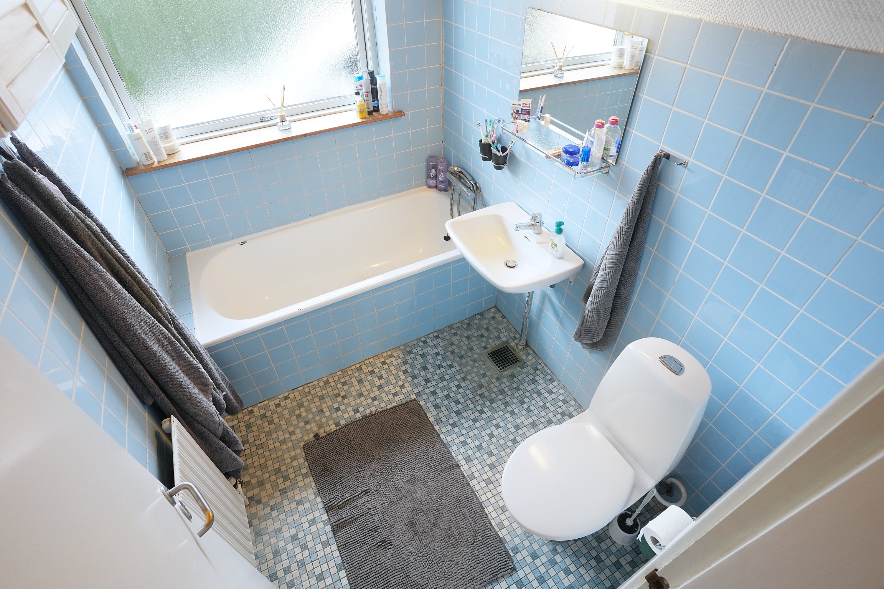 Fremhævet badeværelse billede i fuldskærmstilstand. Billede af Hyldevej 5, Solrød, 2680 Solrød Strand