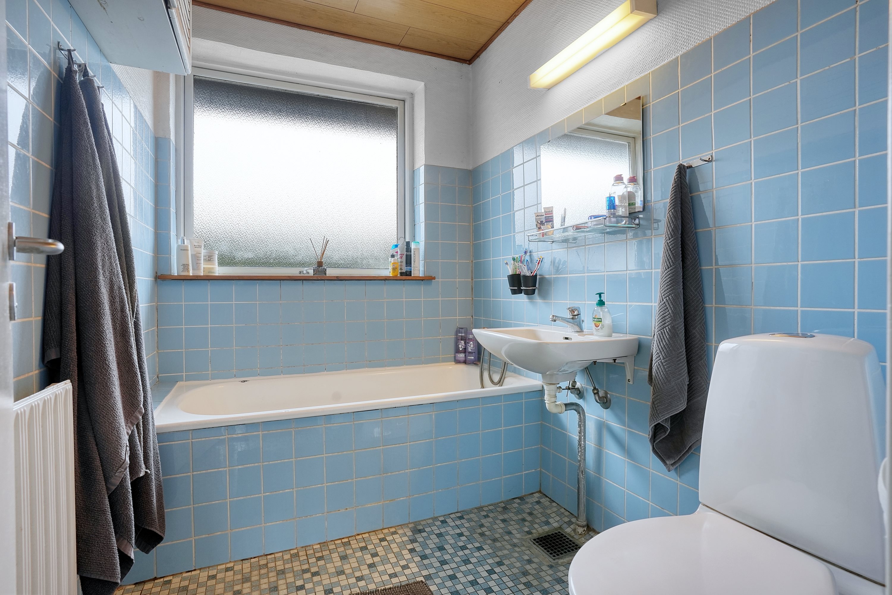 Fremhævet badeværelse billede i fuldskærmstilstand. Billede af Hyldevej 5, Solrød, 2680 Solrød Strand