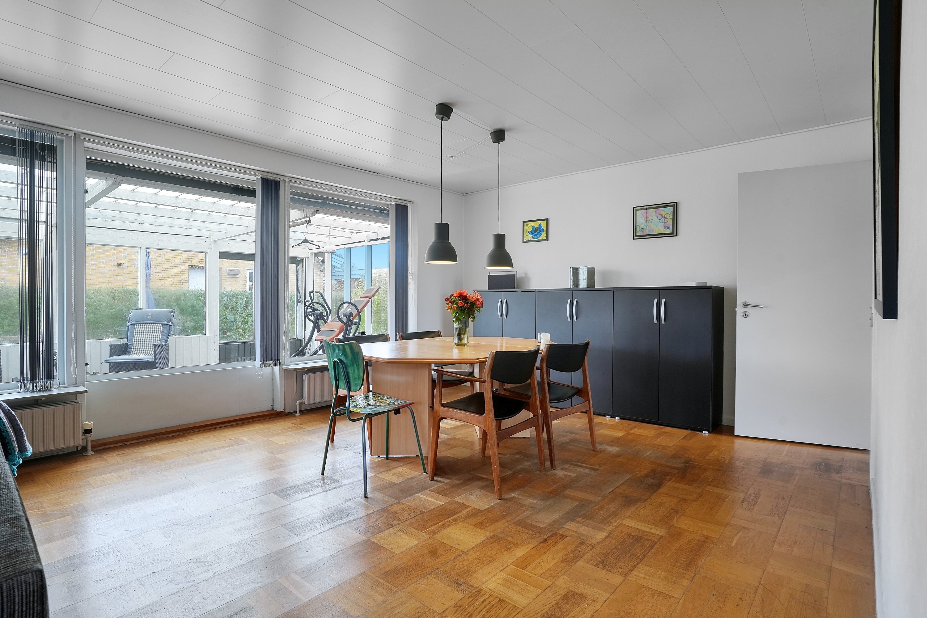 Fremhævet spisestue billede i fuldskærmstilstand. Billede af Hyldevej 5, Solrød, 2680 Solrød Strand