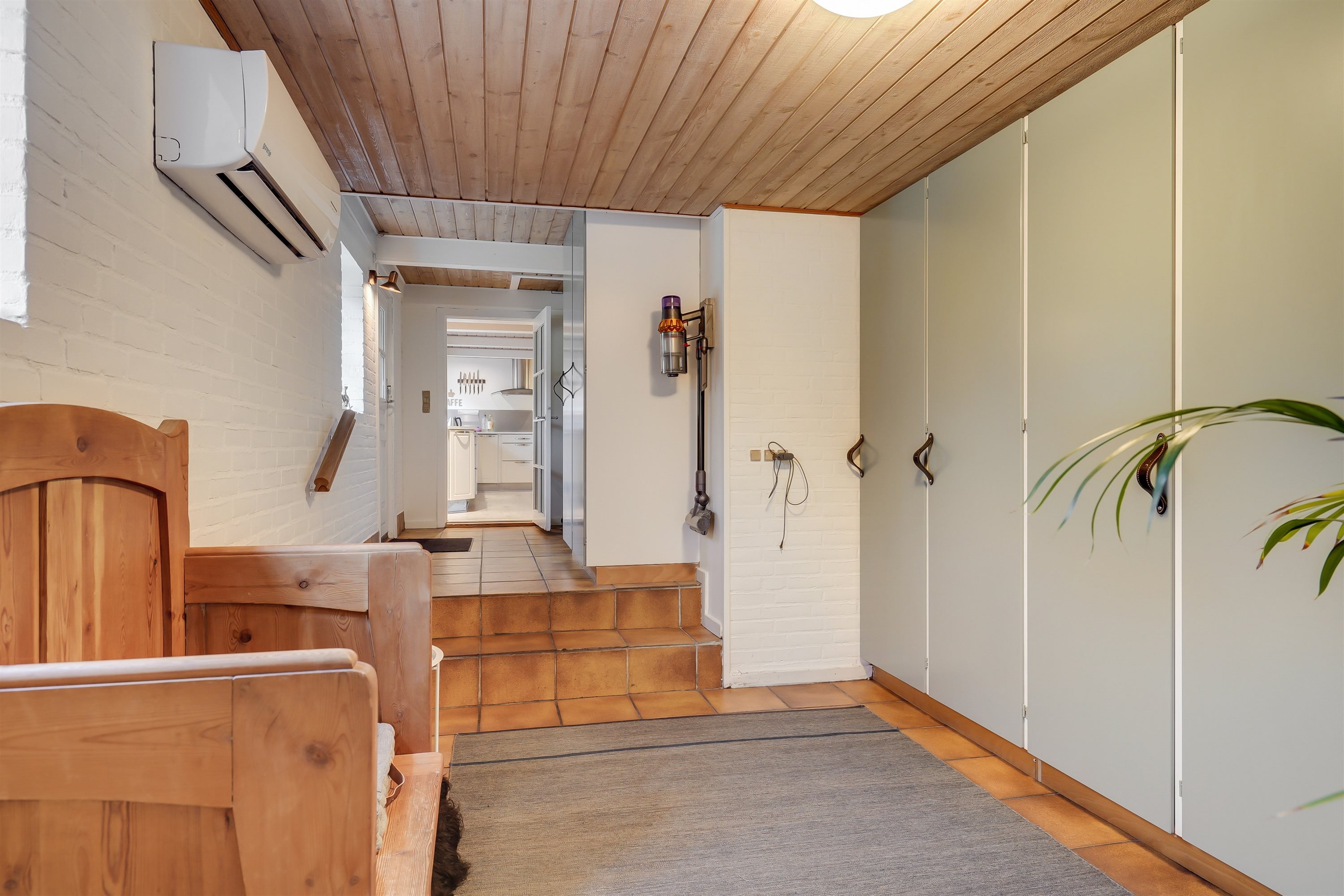 Fremhævet gang billede i fuldskærmstilstand. Billede af Letbækvej 31, 6862 Tistrup