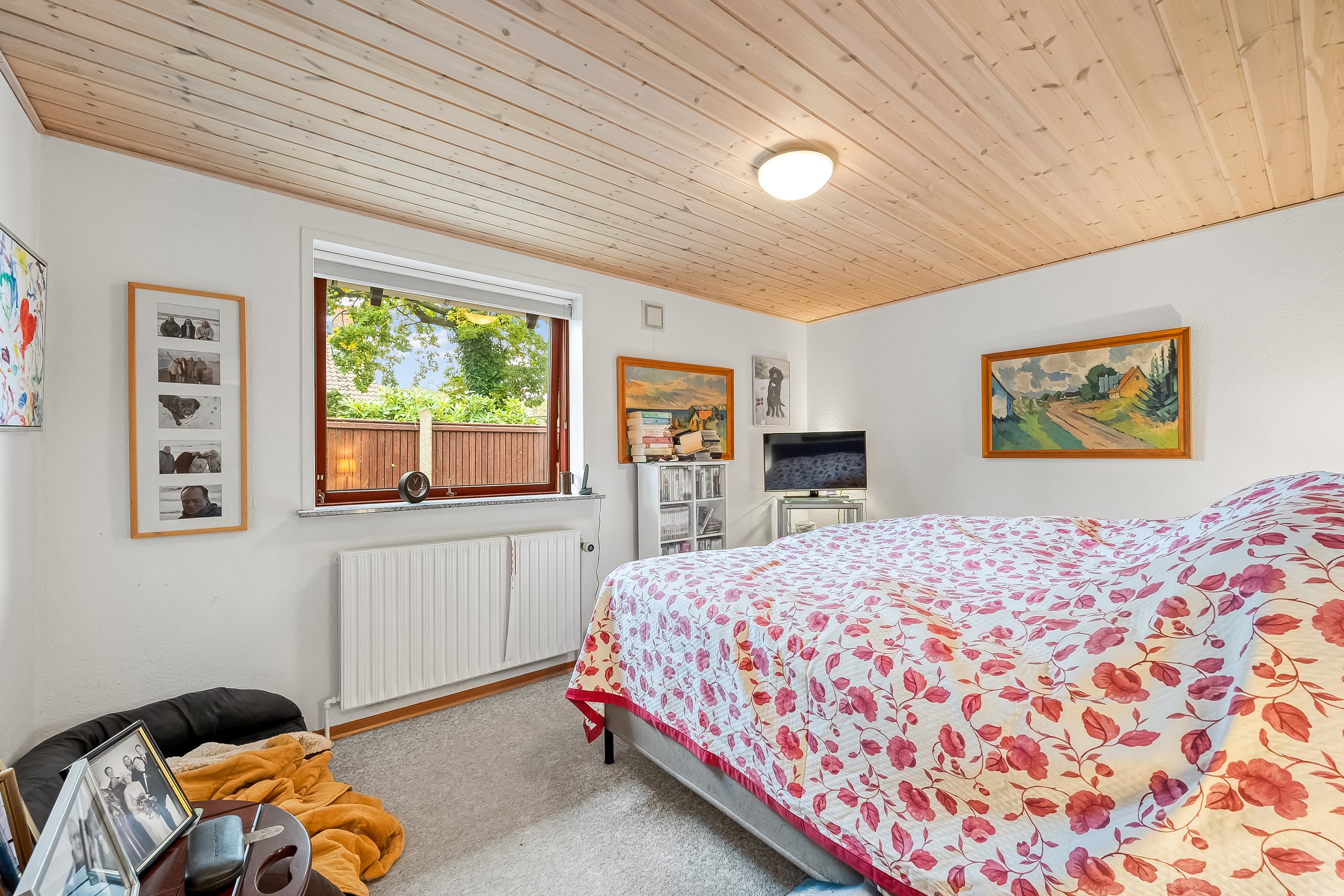 Fremhævet soveværelse billede i fuldskærmstilstand. Billede af Lindevej 4, 6950 Ringkøbing