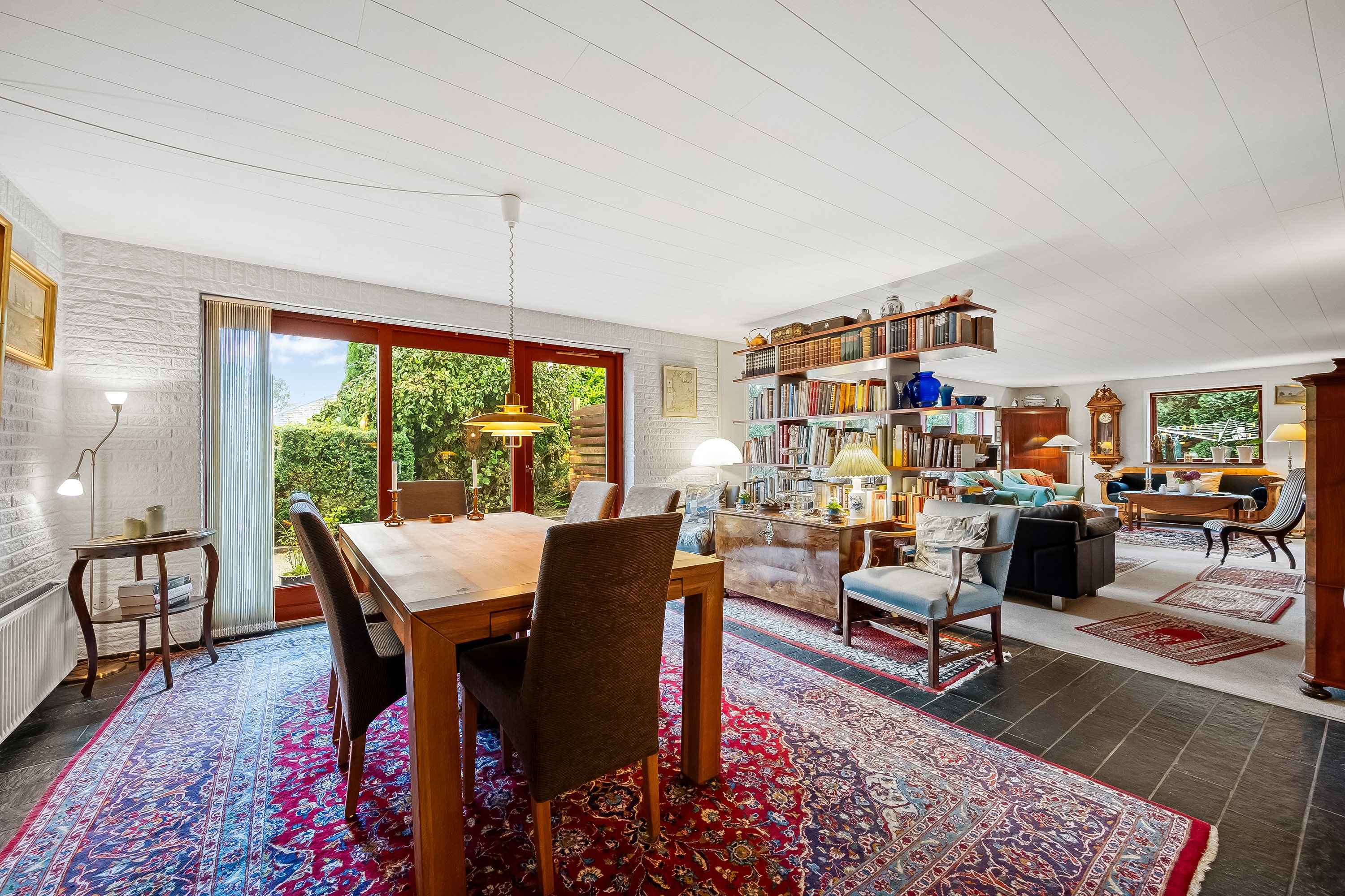 Fremhævet stue billede i fuldskærmstilstand. Billede af Lindevej 4, 6950 Ringkøbing