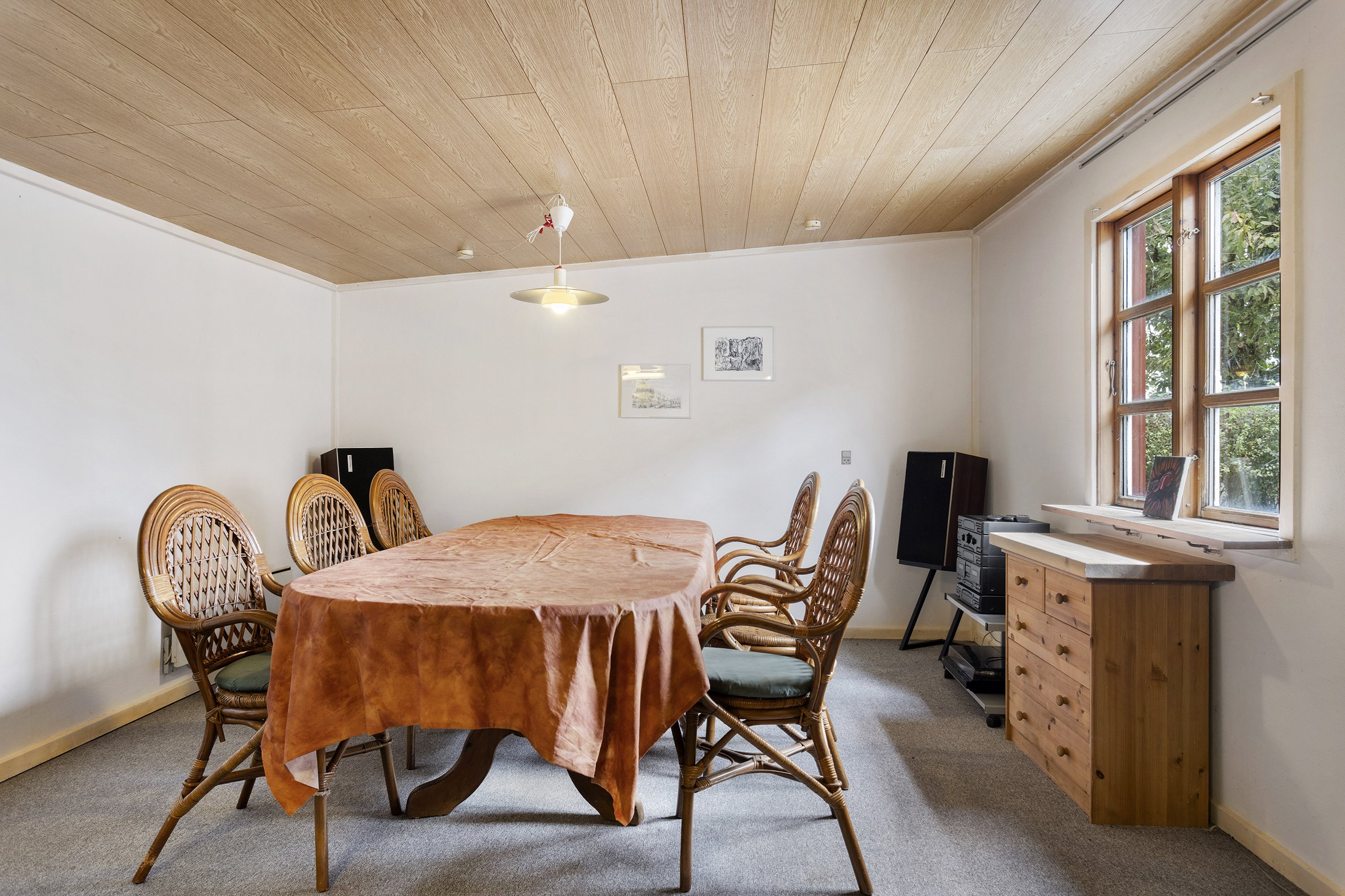 Fremhævet værelse billede i fuldskærmstilstand. Billede af Kornblomstvej 24, 9300 Sæby