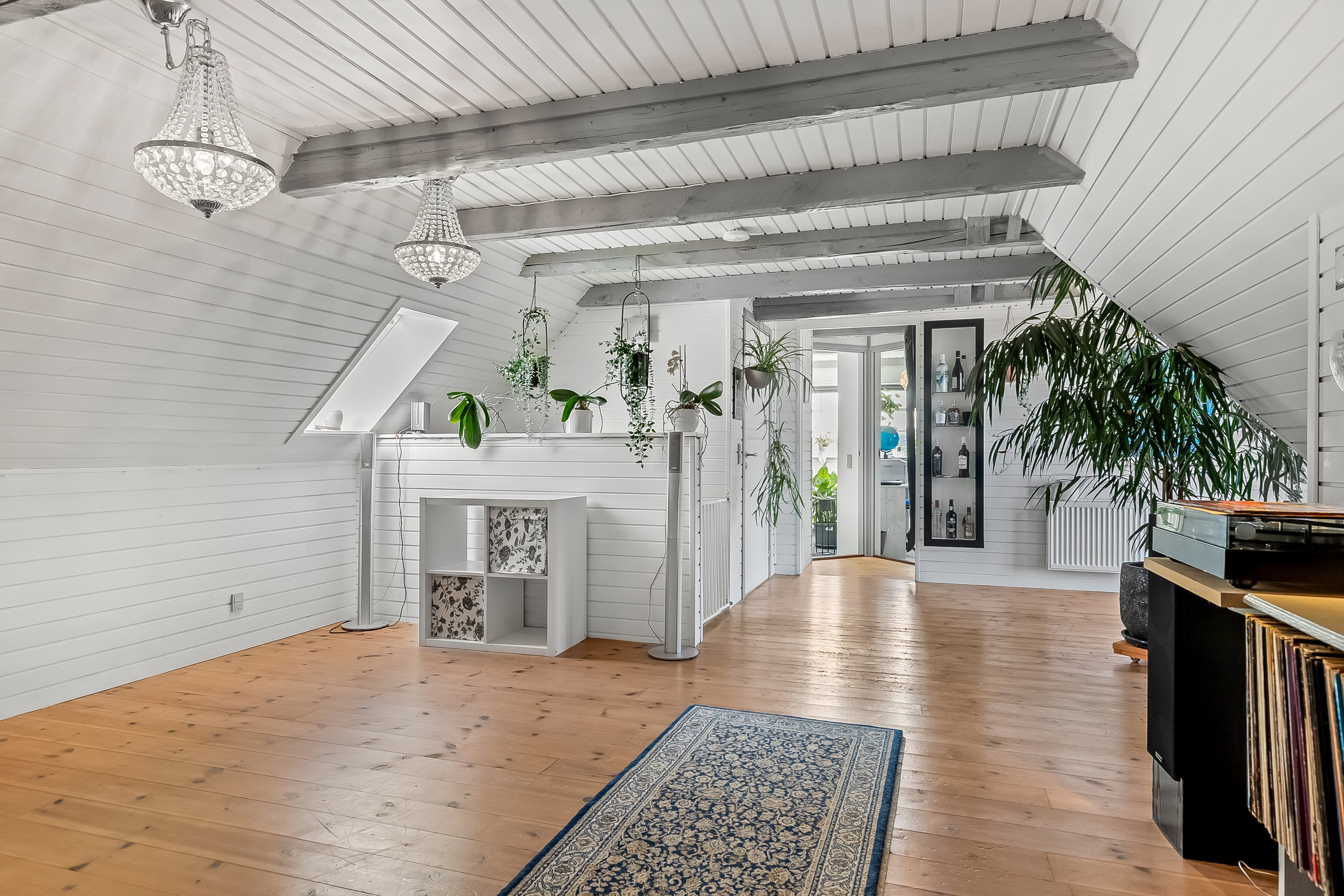 Fremhævet stue billede i fuldskærmstilstand. Billede af Frifeltvej 1, Håstrup, 7000 Fredericia