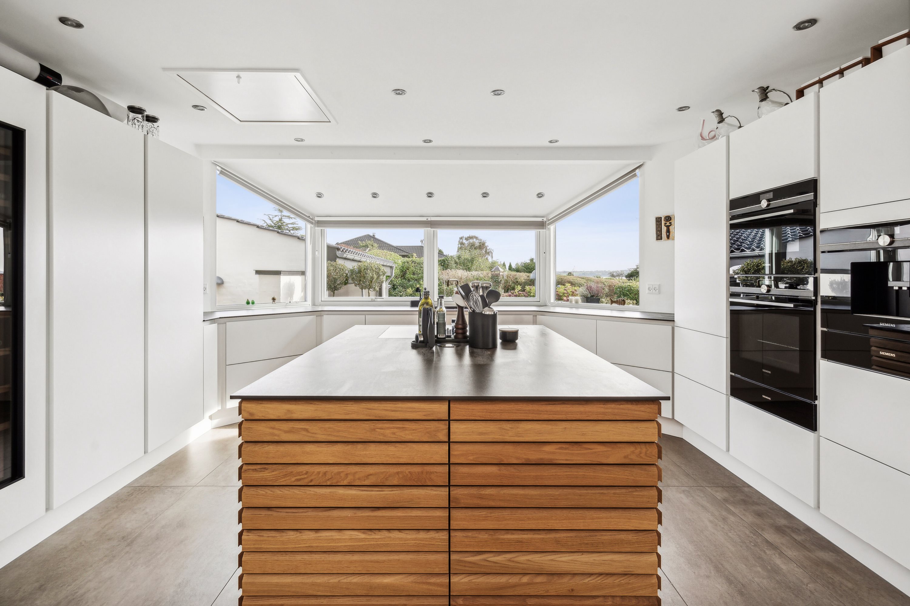 Fremhævet køkken billede i fuldskærmstilstand. Billede af Dyrhave 31, Dyrhave, 6200 Aabenraa