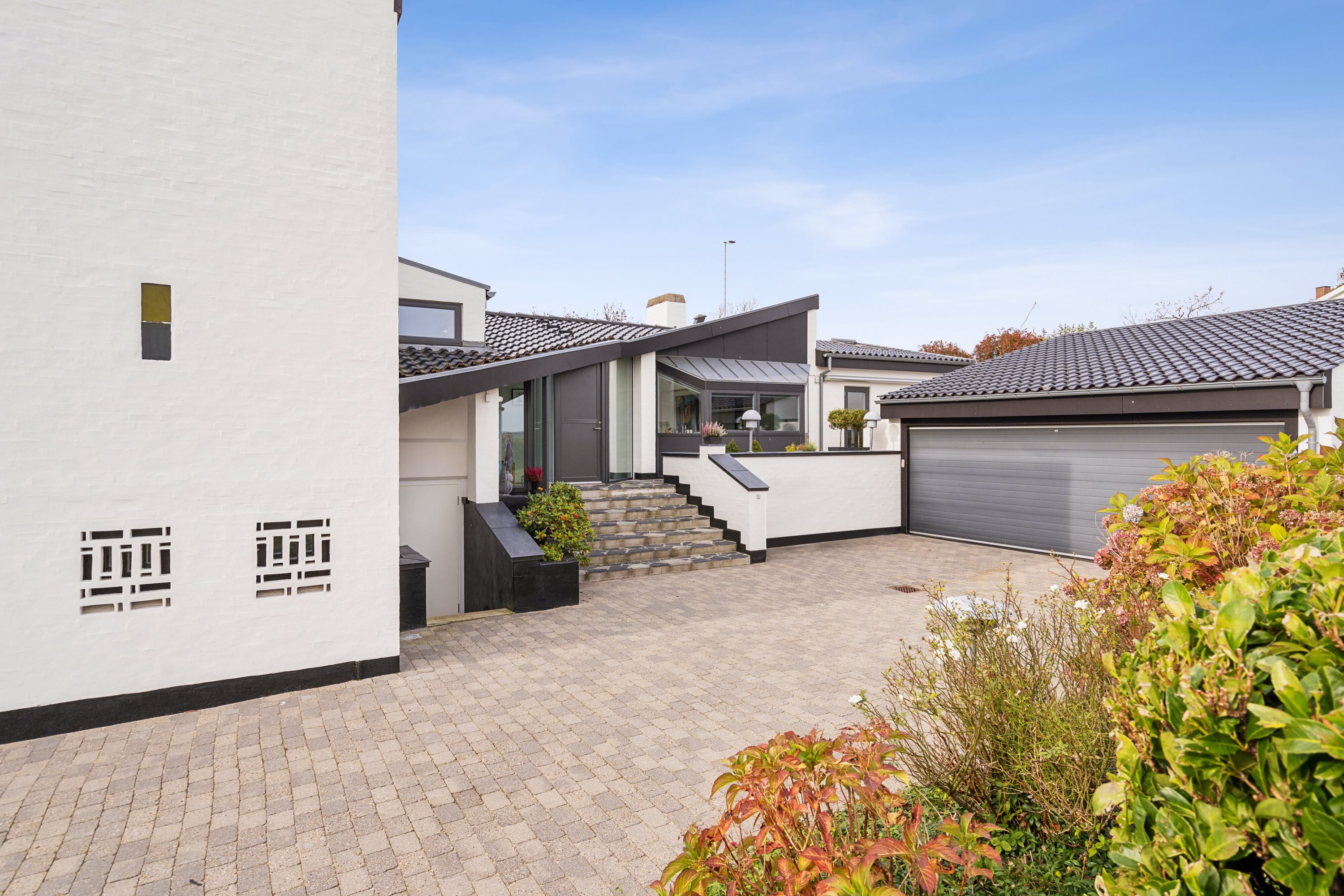 Fremhævet set fra haven billede i fuldskærmstilstand. Billede af Dyrhave 31, Dyrhave, 6200 Aabenraa