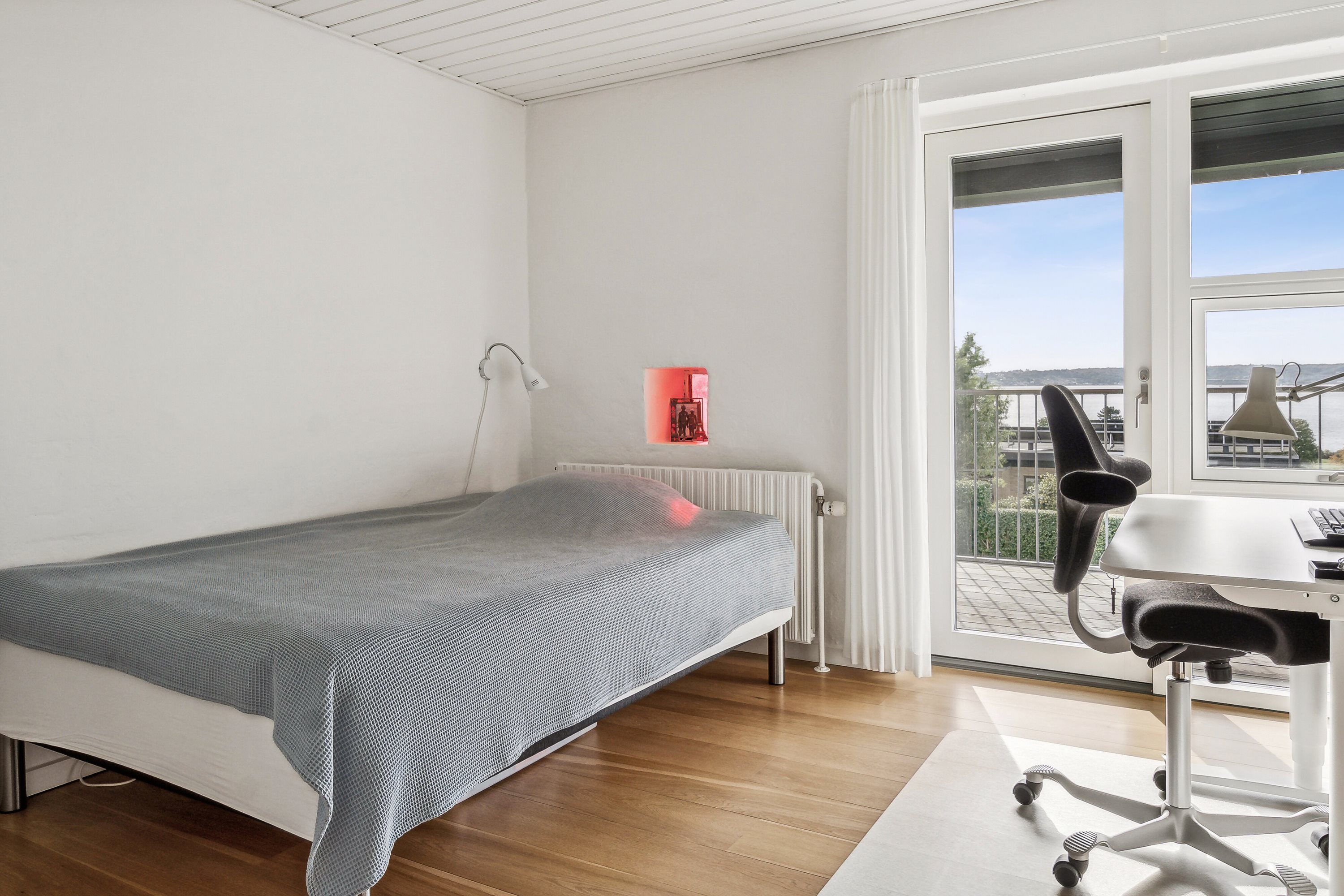 Fremhævet soveværelse billede i fuldskærmstilstand. Billede af Dyrhave 31, Dyrhave, 6200 Aabenraa