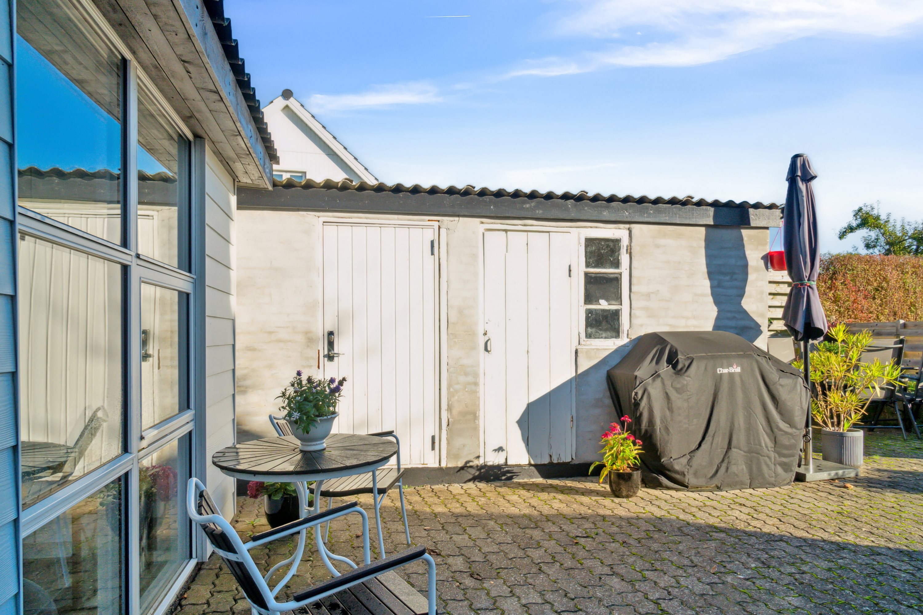 Fremhævet terrasse billede i fuldskærmstilstand. Billede af Svingkærvej 12, 4760 Vordingborg