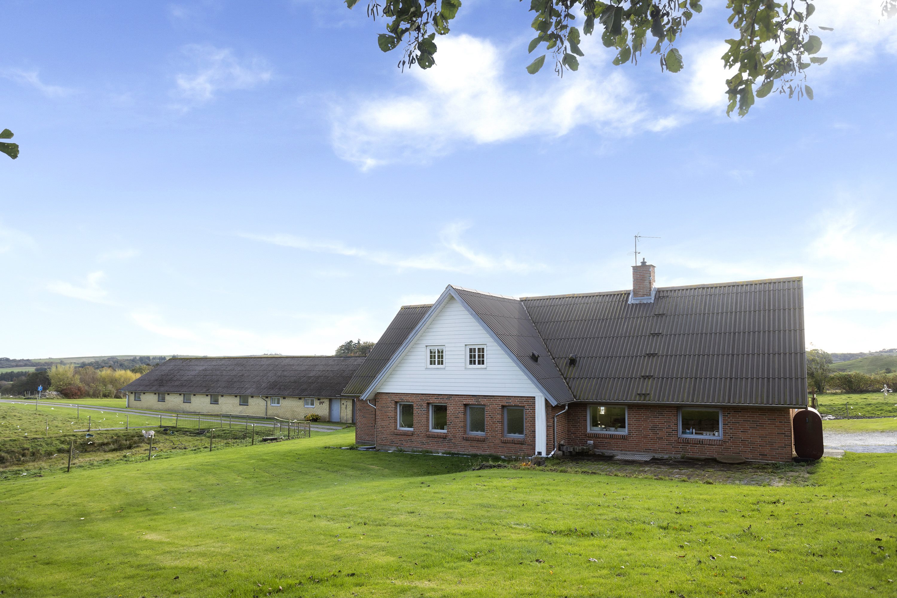 Fremhævet ejendommen billede i fuldskærmstilstand. Billede af Øster Rør Vej 6, Gærum, 9900 Frederikshavn