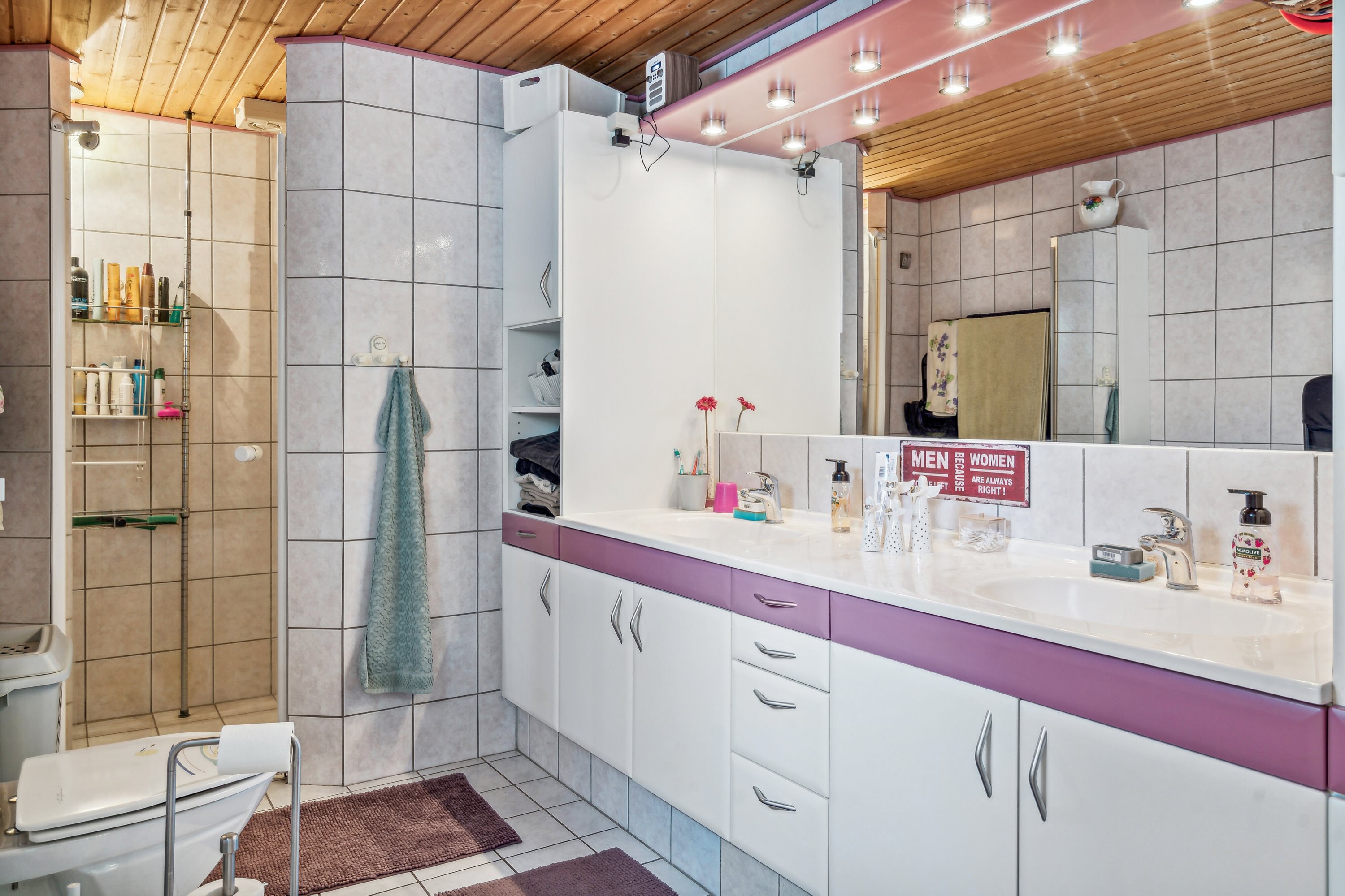 Fremhævet badeværelse billede i fuldskærmstilstand. Billede af Præstegårdsvej 14, 6534 Agerskov