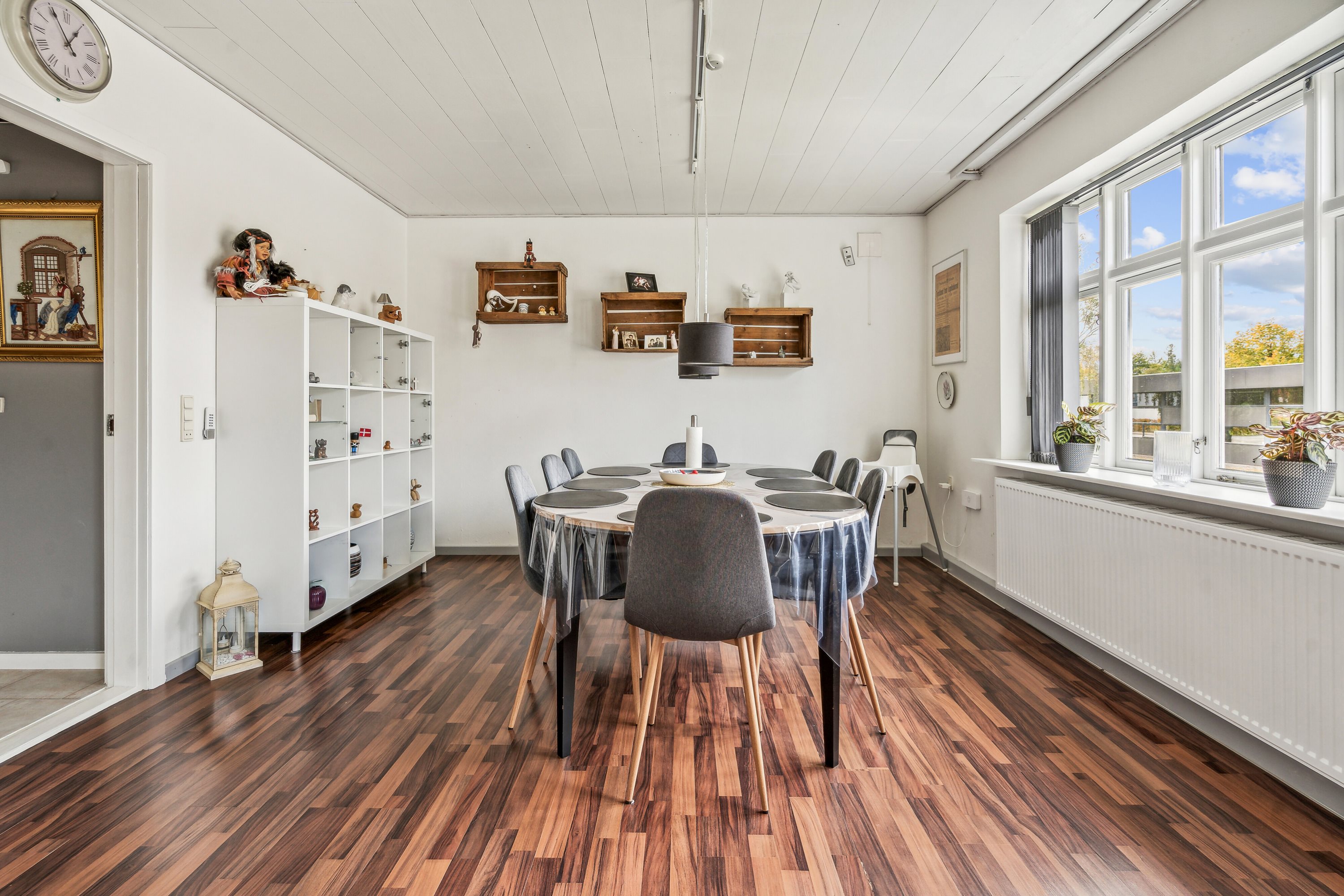 Fremhævet spisestue billede i fuldskærmstilstand. Billede af Præstegårdsvej 14, 6534 Agerskov