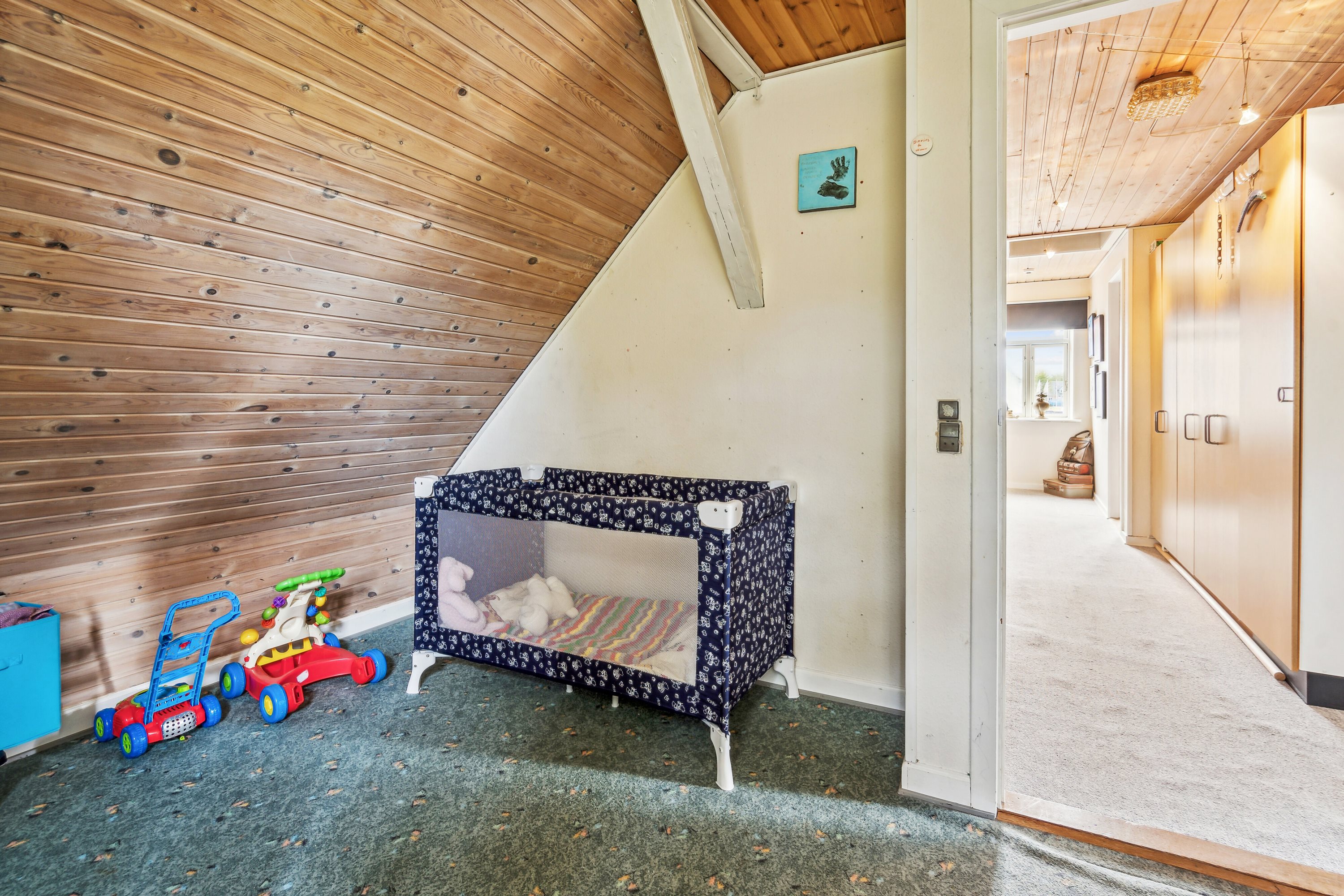 Fremhævet indendørs billede i fuldskærmstilstand. Billede af Præstegårdsvej 14, 6534 Agerskov