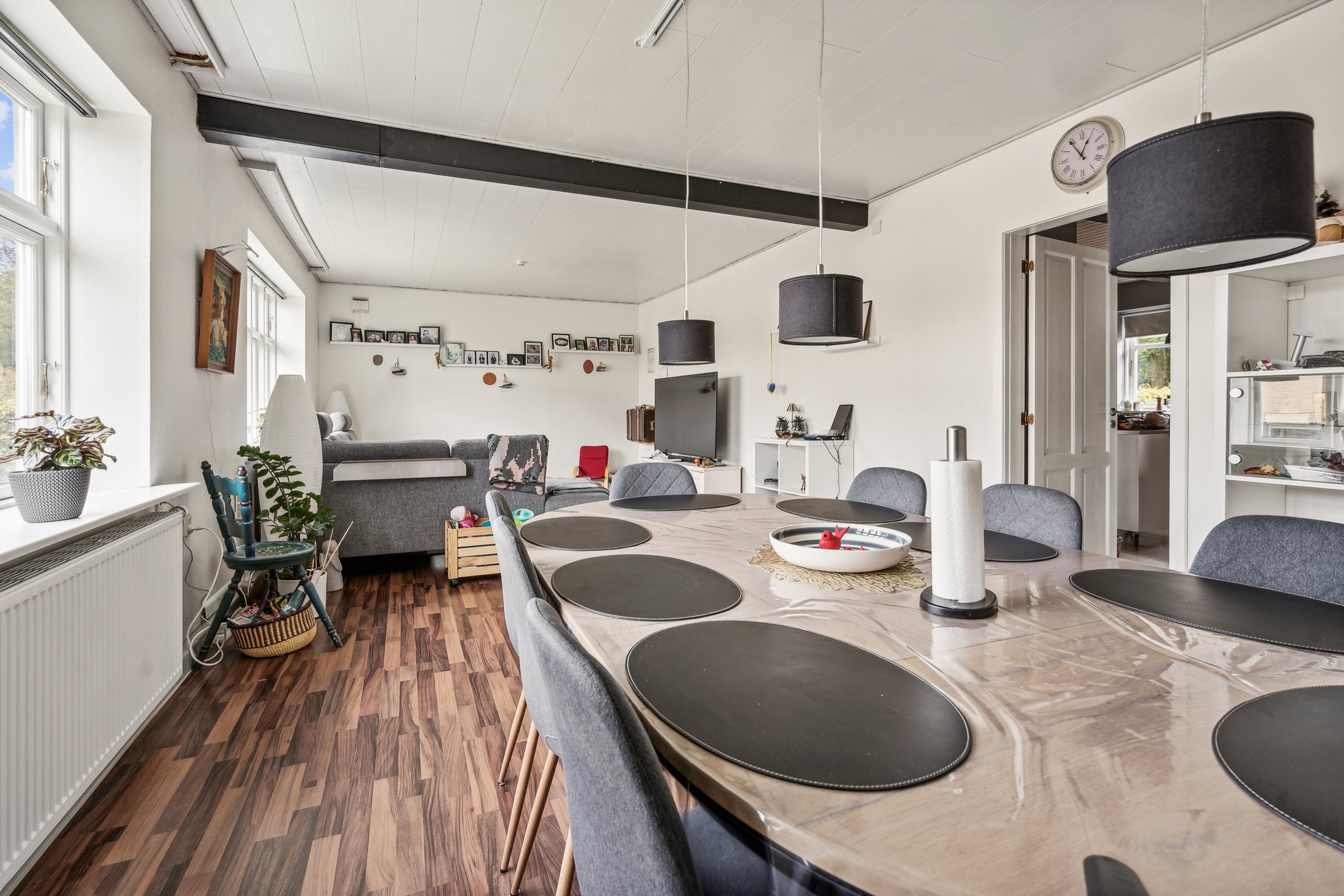 Fremhævet spisestue billede i fuldskærmstilstand. Billede af Præstegårdsvej 14, 6534 Agerskov