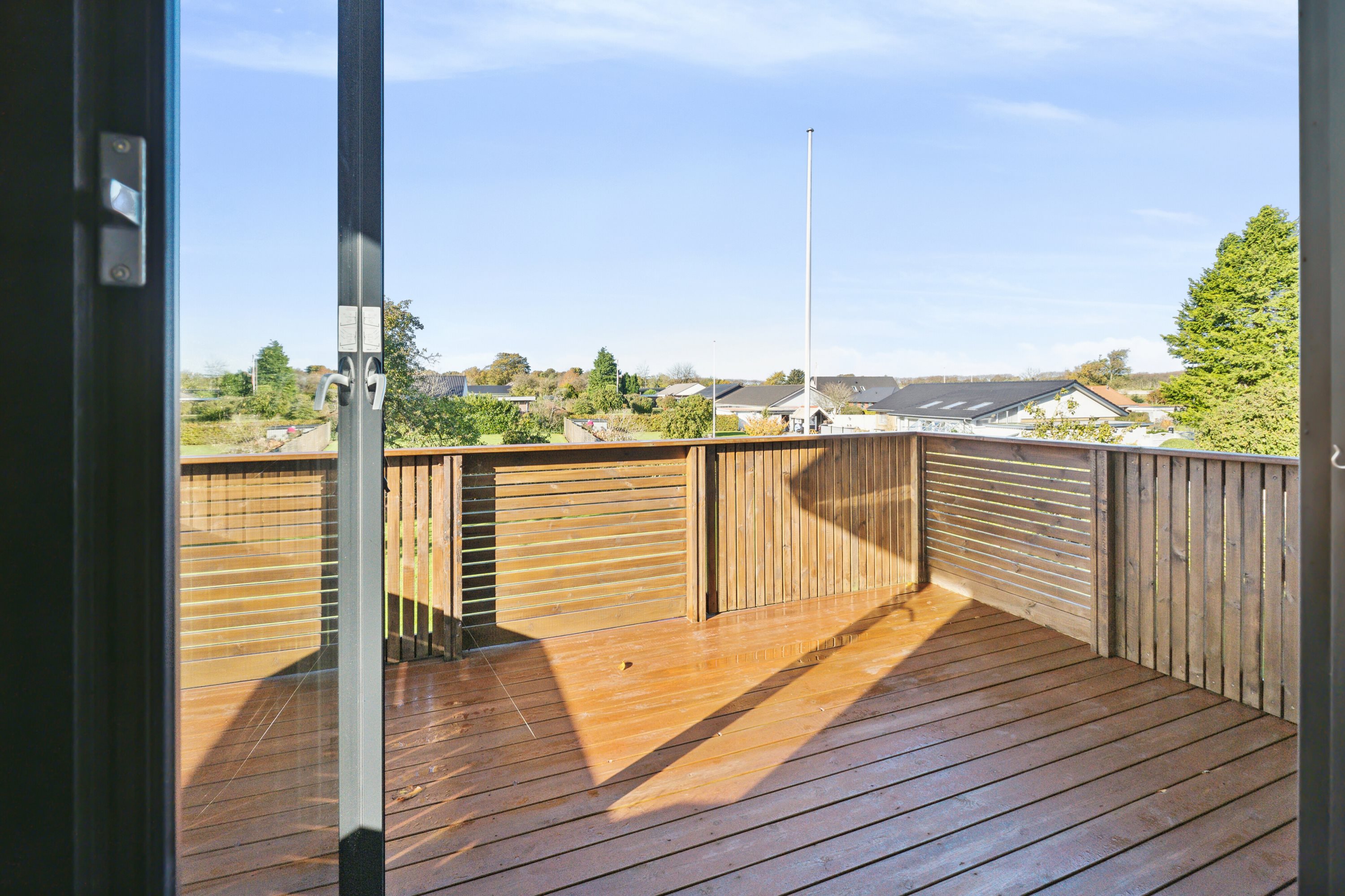 Fremhævet altan billede i fuldskærmstilstand. Billede af Jels Møllegade 9, 6630 Rødding