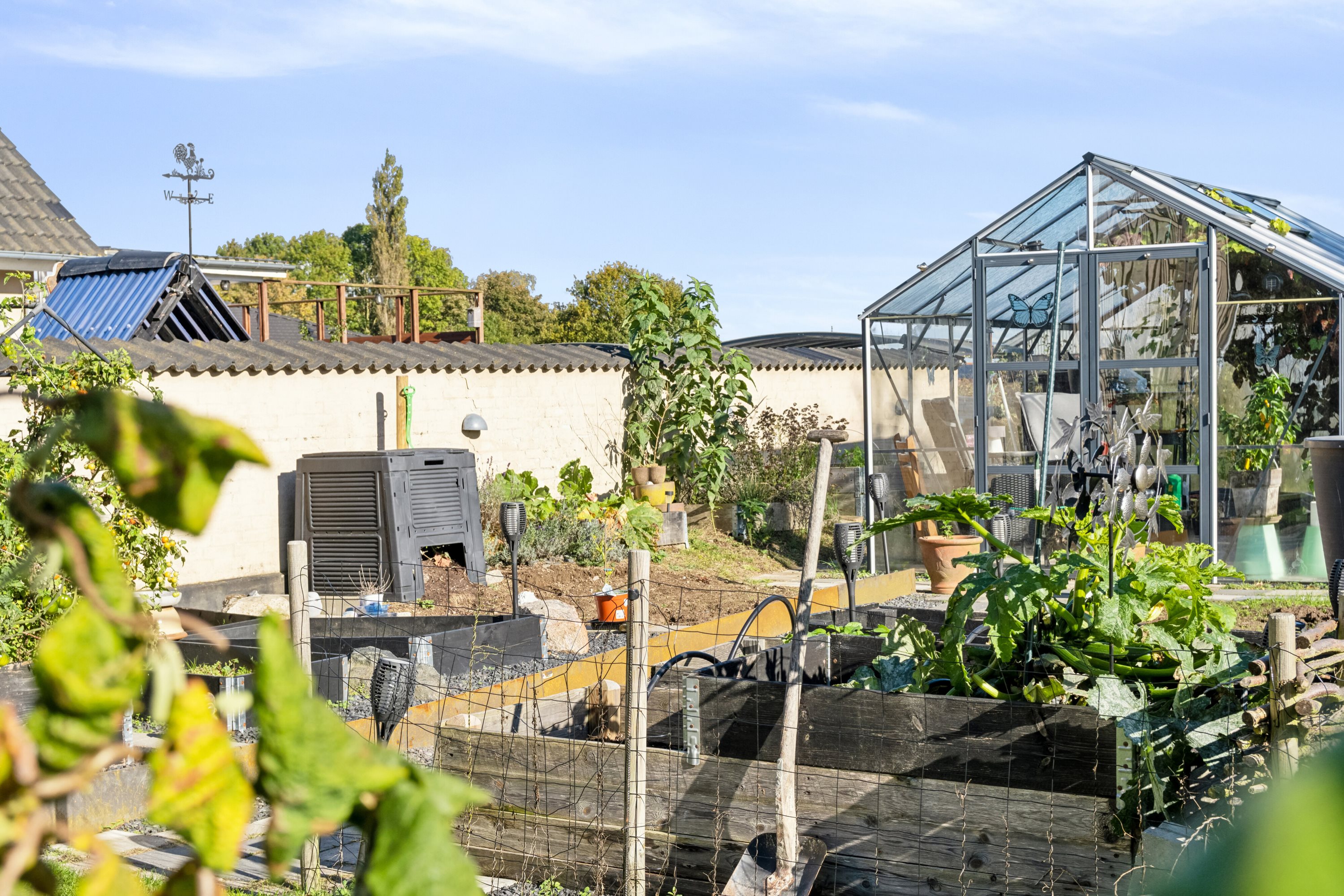 Fremhævet have billede i fuldskærmstilstand. Billede af Køng Møllevej 11, 4750 Lundby