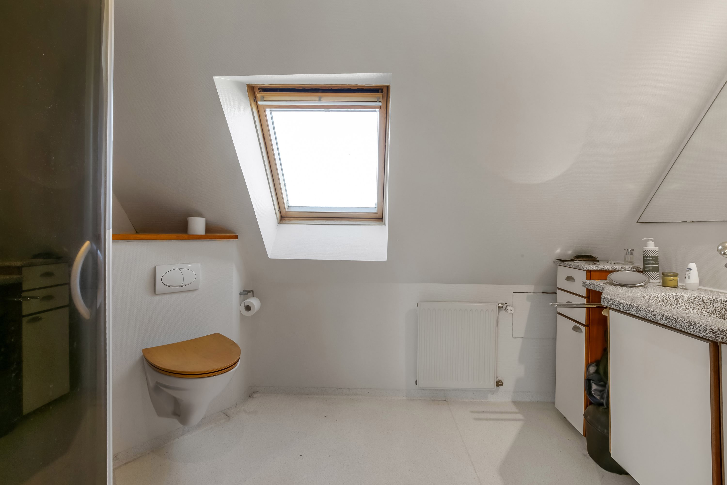 Fremhævet  billede i fuldskærmstilstand. Billede af Nørregyde 1, Egens, 8410 Rønde