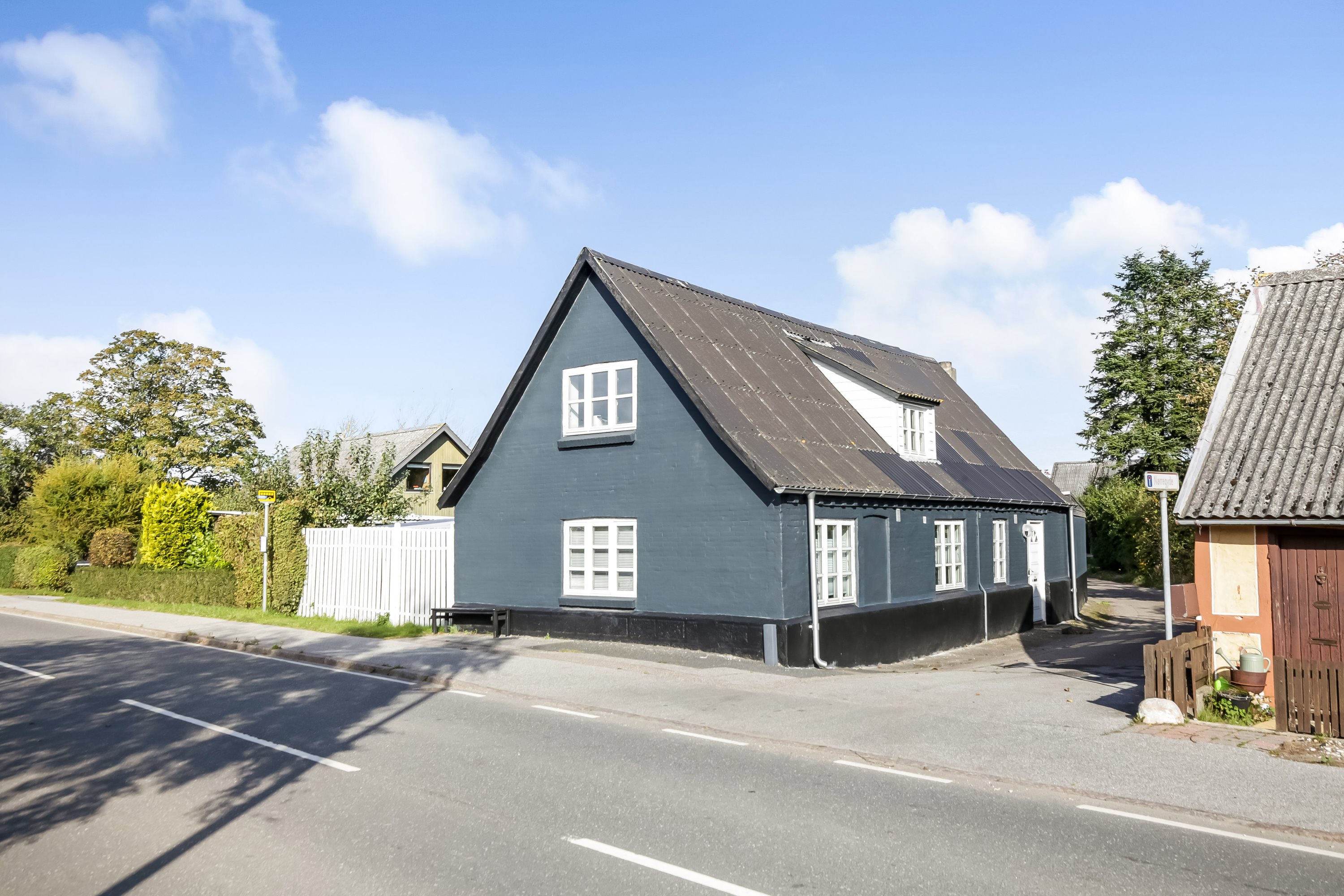 Fremhævet  billede i fuldskærmstilstand. Billede af Nørregyde 1, Egens, 8410 Rønde