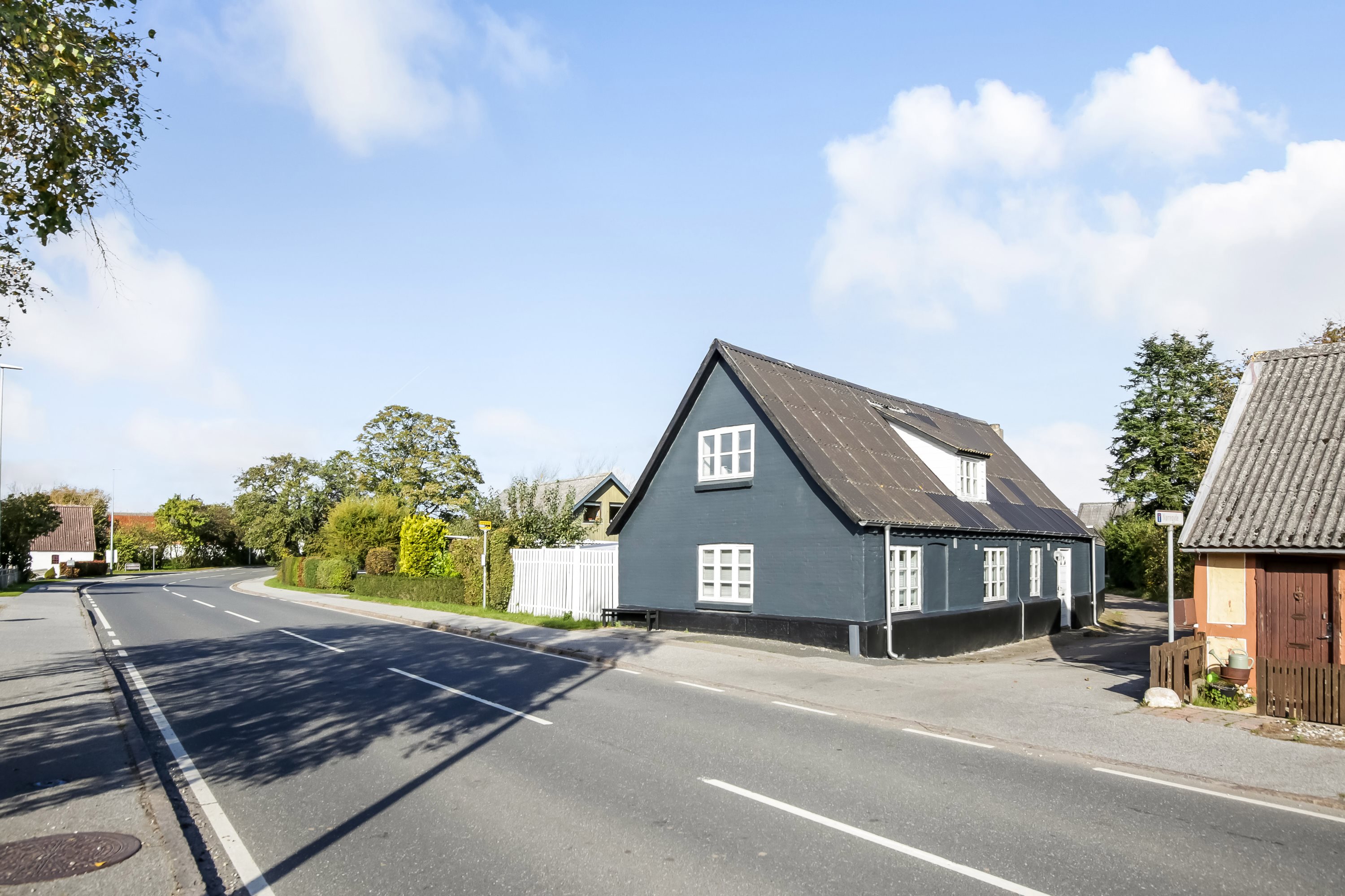 Fremhævet  billede i fuldskærmstilstand. Billede af Nørregyde 1, Egens, 8410 Rønde