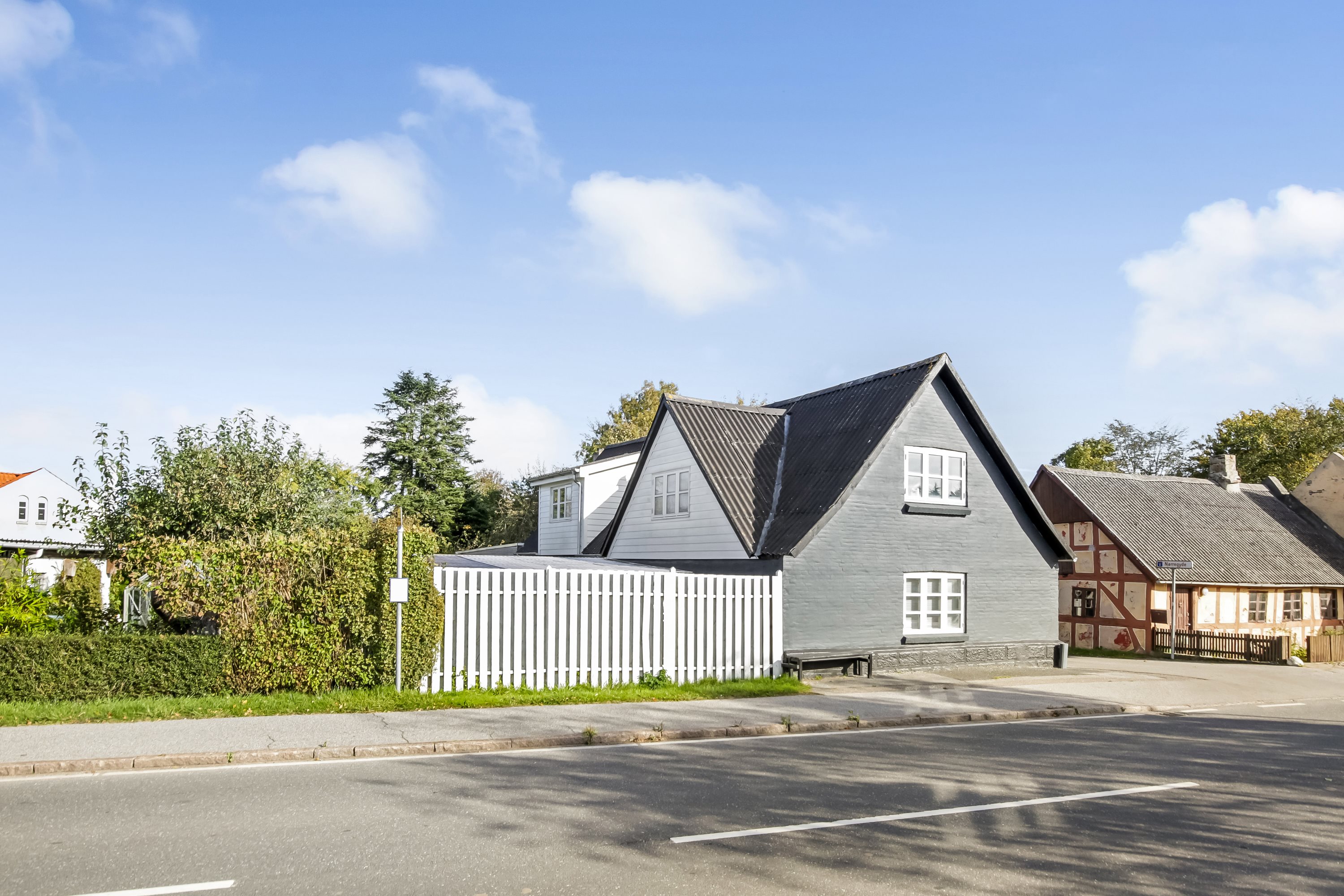 Fremhævet  billede i fuldskærmstilstand. Billede af Nørregyde 1, Egens, 8410 Rønde