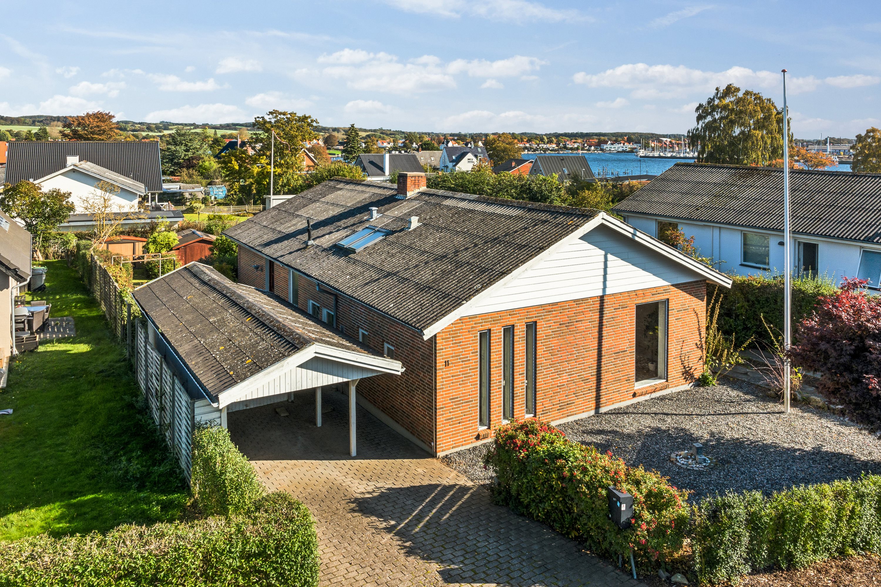 Fremhævet luftfoto billede i fuldskærmstilstand. Billede af Henrik Stengårdsvej 11, 5600 Faaborg