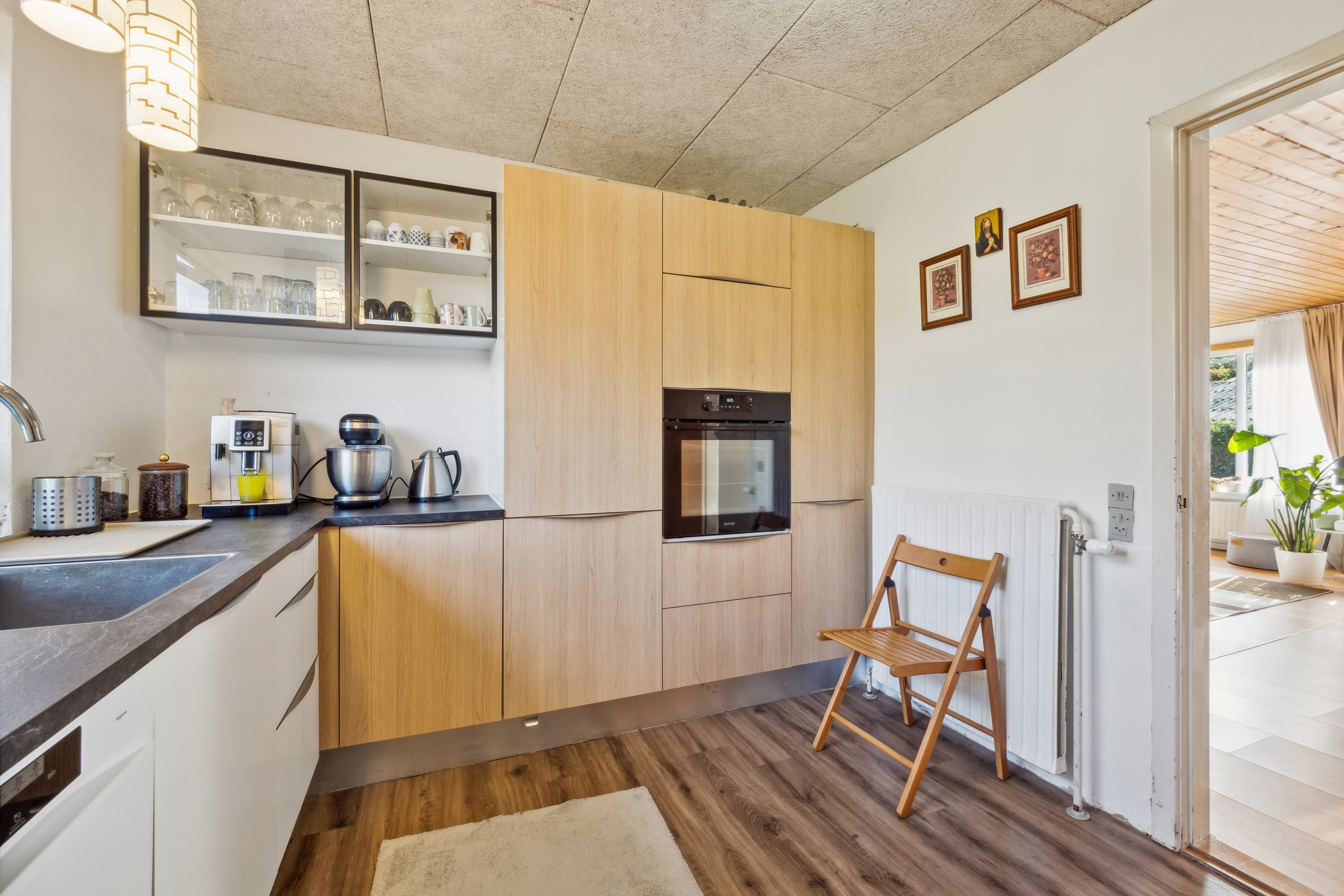 Fremhævet køkken billede i fuldskærmstilstand. Billede af Landlystvej 8, Vodstrup, 7900 Nykøbing M