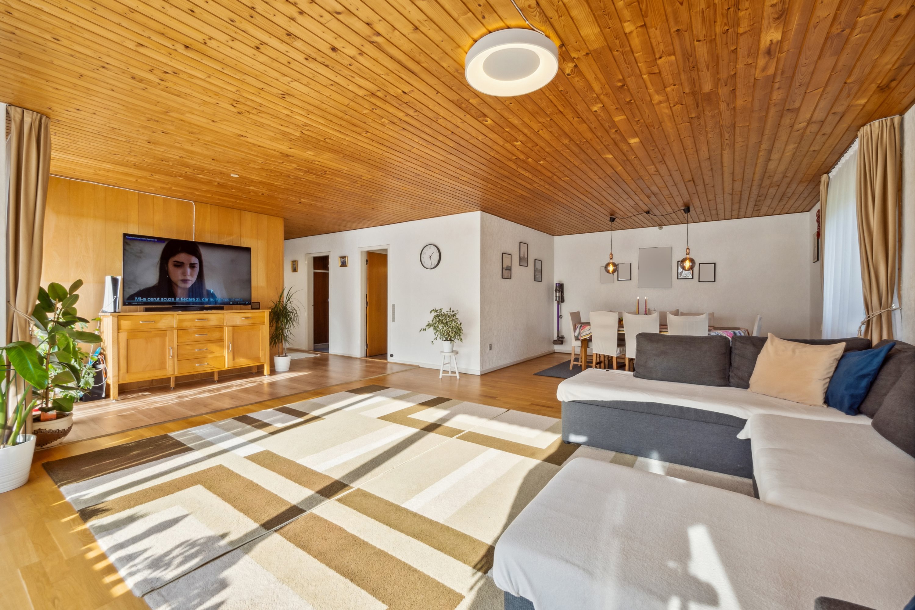 Fremhævet stue billede i fuldskærmstilstand. Billede af Landlystvej 8, Vodstrup, 7900 Nykøbing M