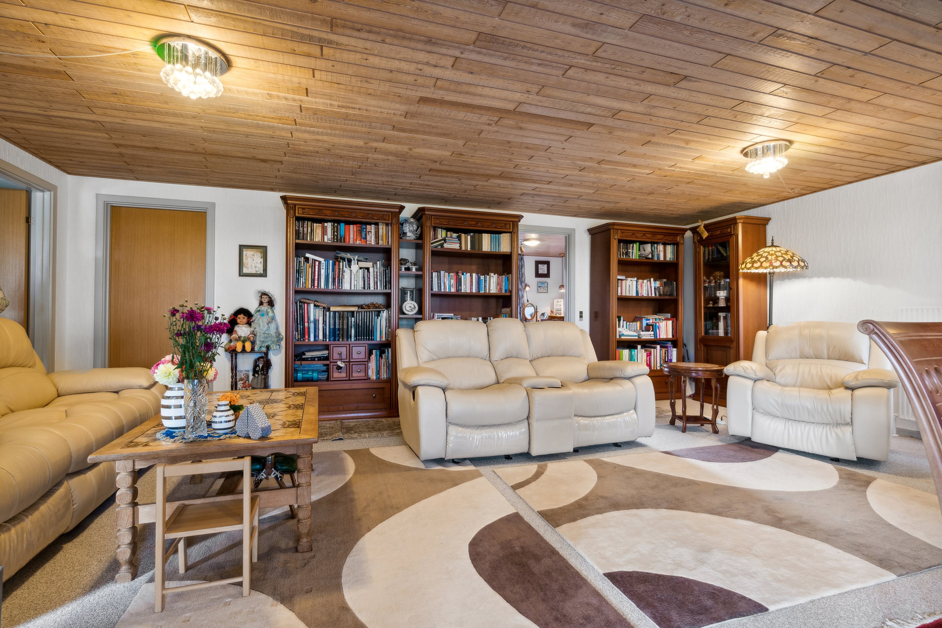 Fremhævet stue billede i fuldskærmstilstand. Billede af Møllevangen 18, Hørdum, 7752 Snedsted