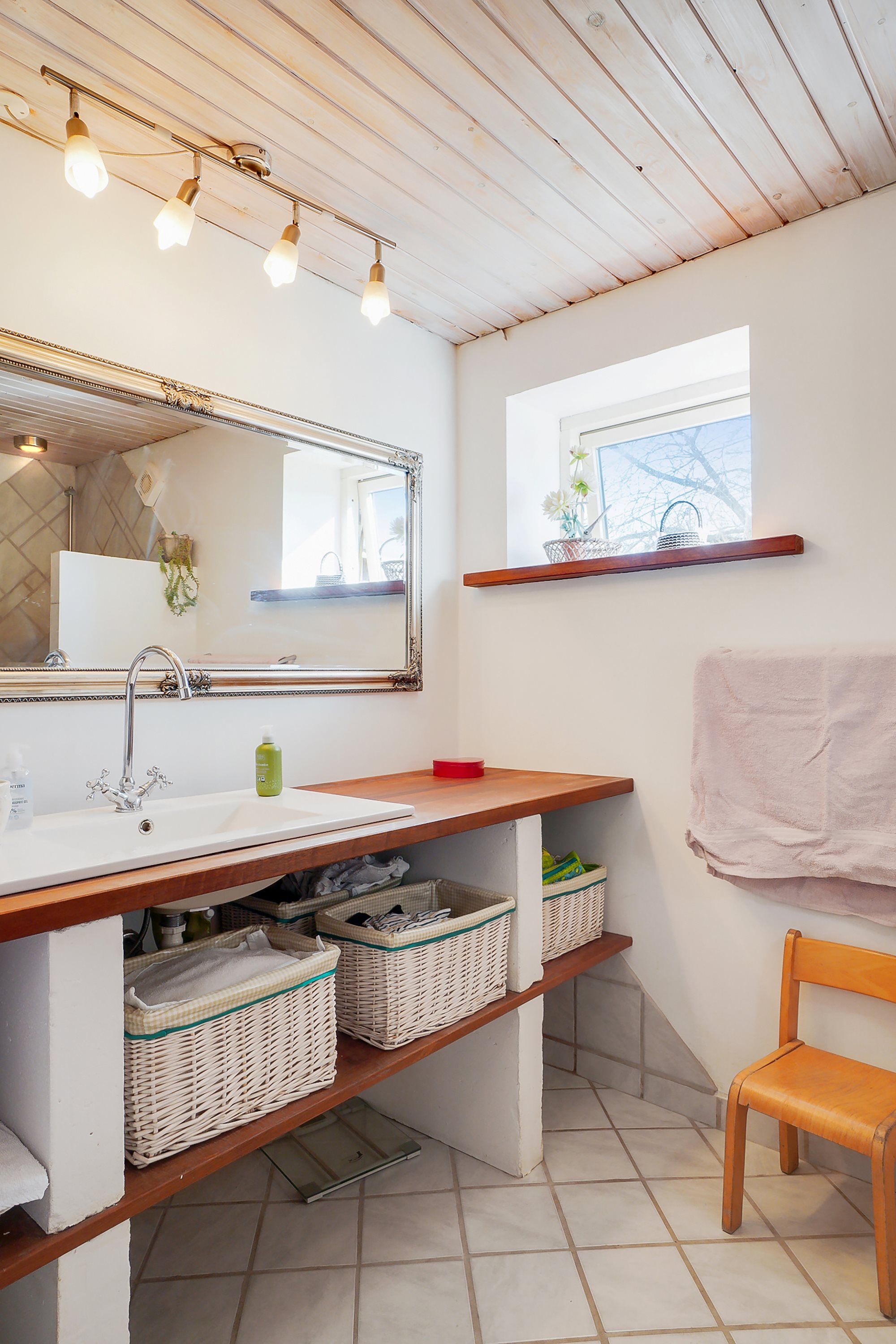 Fremhævet  billede i fuldskærmstilstand. Billede af Hjerupvej 39, Hjerup, 5560 Aarup