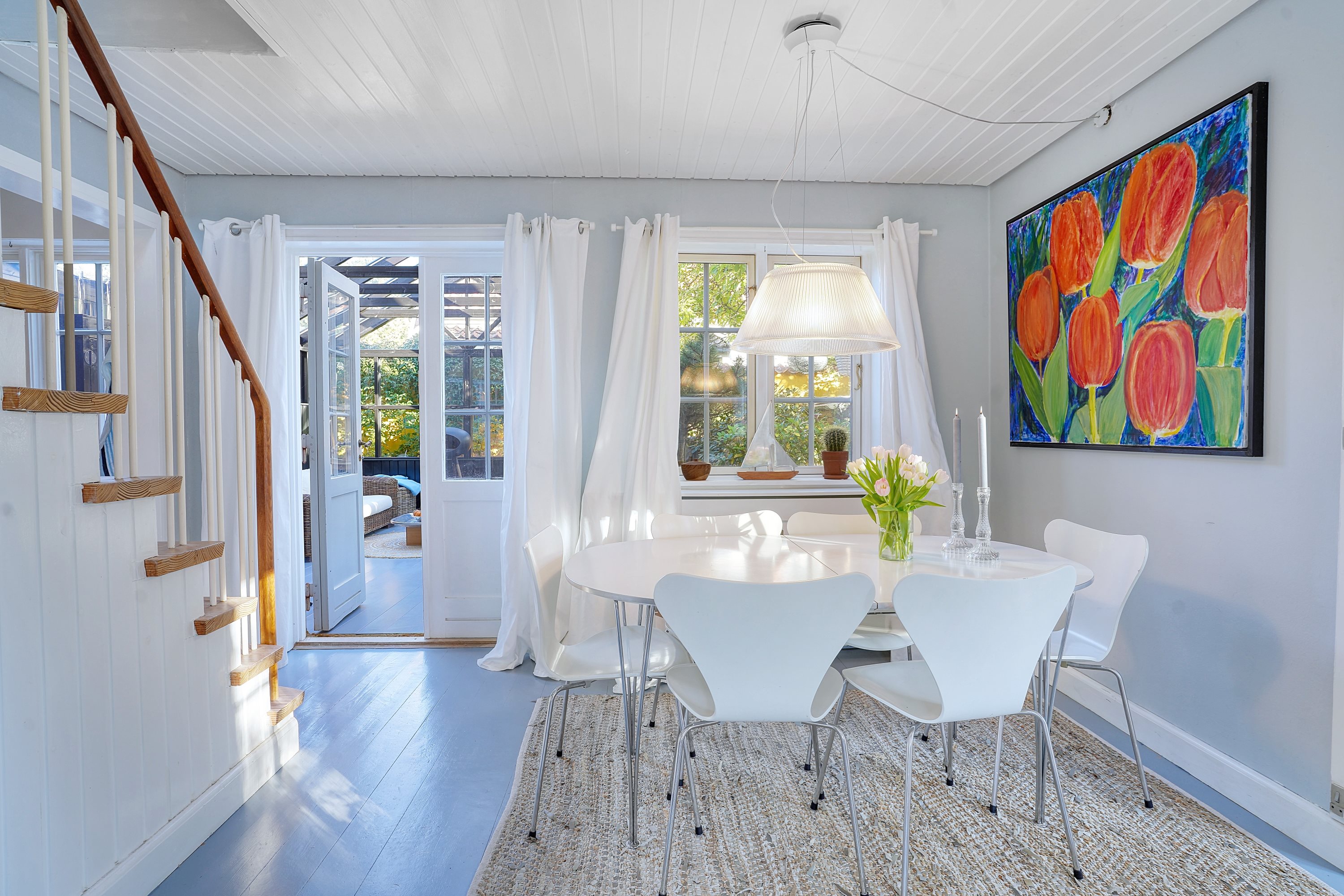 Fremhævet spisestue billede i fuldskærmstilstand. Billede af Lochersvej 6, 3100 Hornbæk