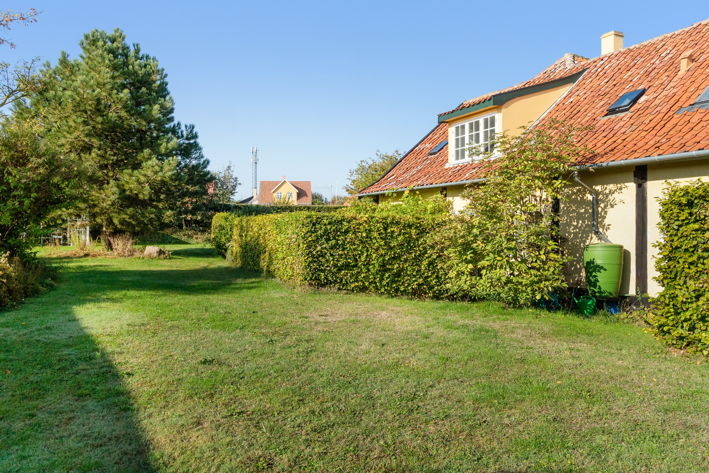 Fremhævet udendørs billede i fuldskærmstilstand. Billede af Storegade 29, 1. tv., 3740 Svaneke