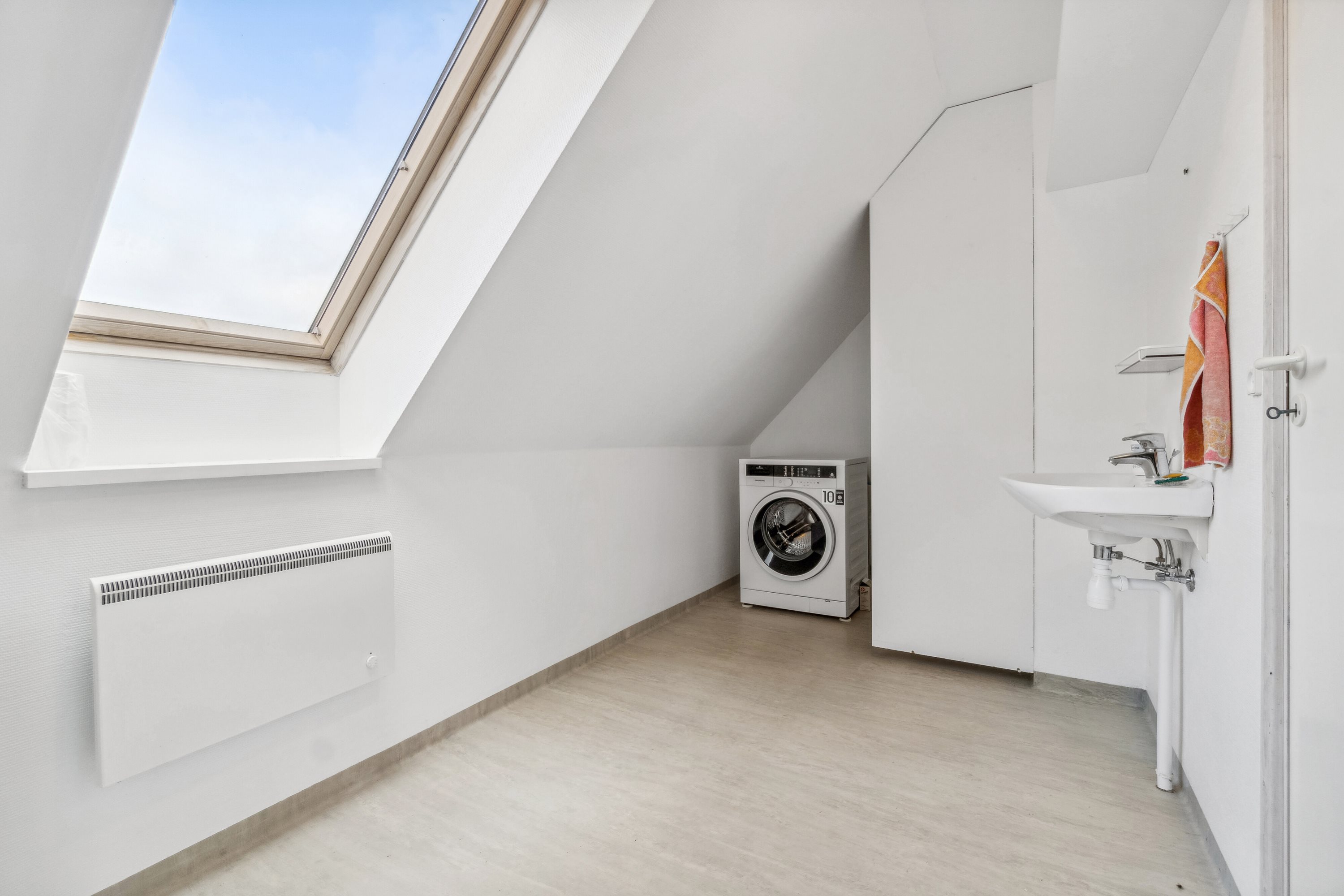 Fremhævet bryggers billede i fuldskærmstilstand. Billede af Storegade 29, 1. tv., 3740 Svaneke