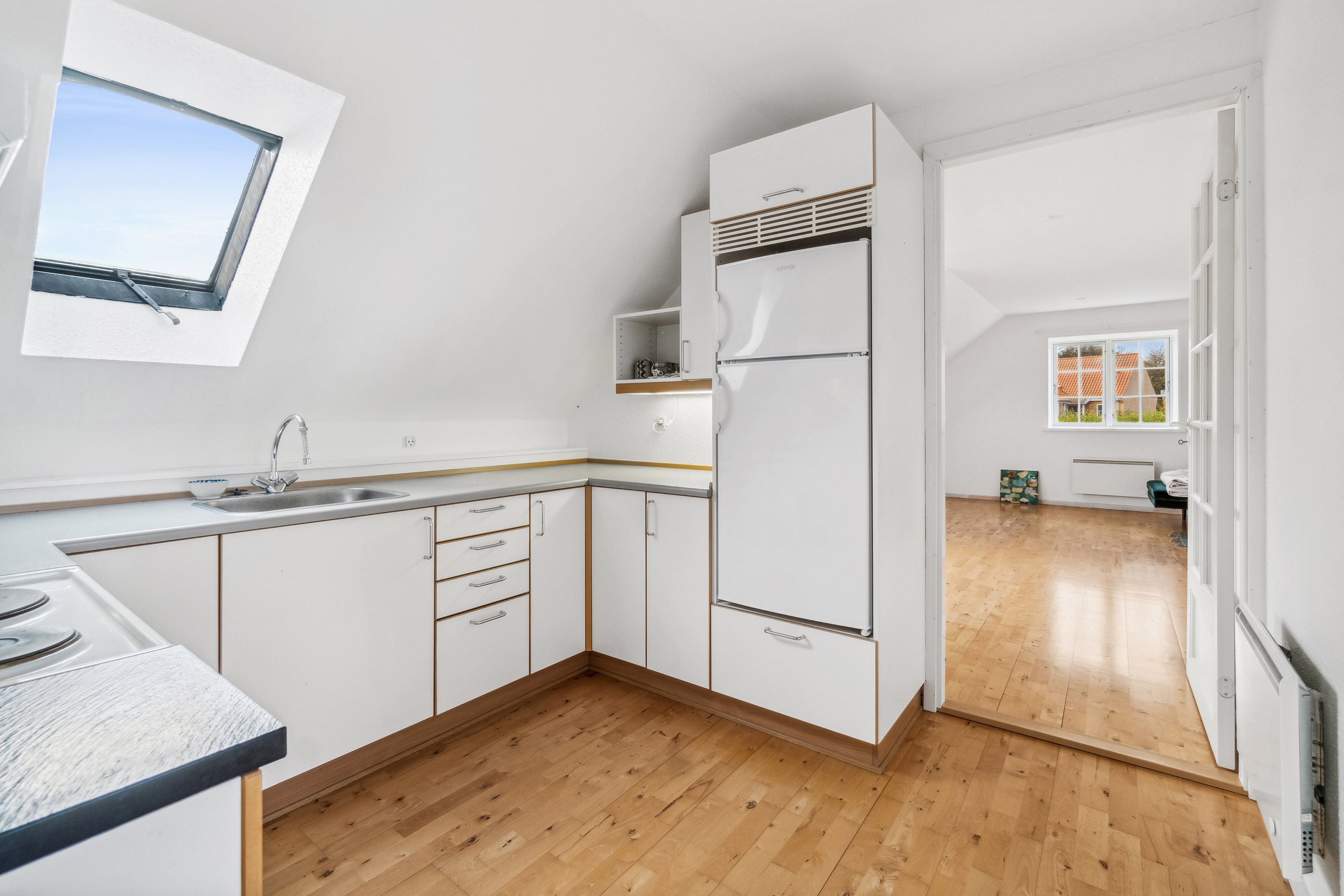 Fremhævet køkken billede i fuldskærmstilstand. Billede af Storegade 29, 1. tv., 3740 Svaneke