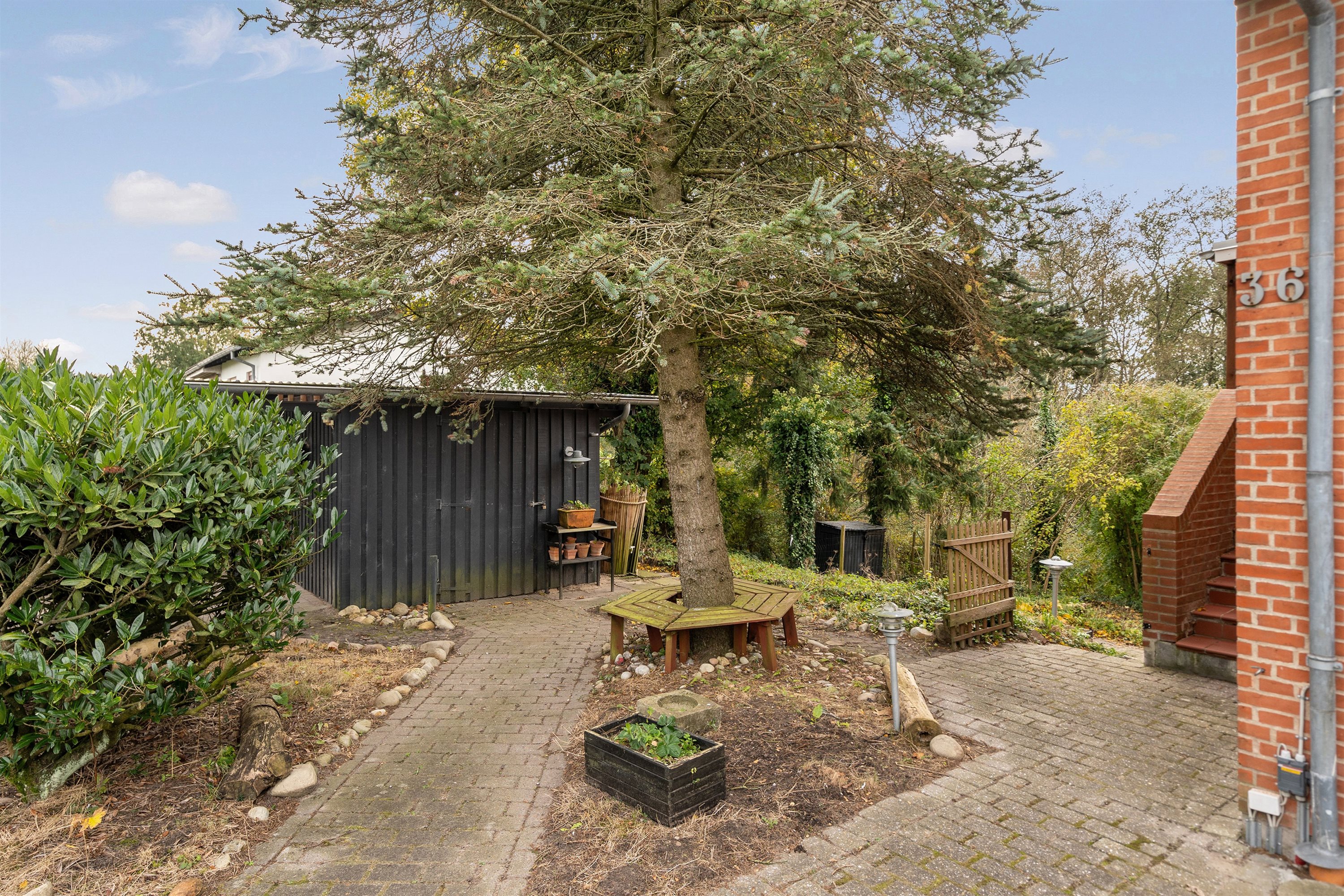 Fremhævet ejendommen billede i fuldskærmstilstand. Billede af Bakkevej 36, Varde, 6800 Varde