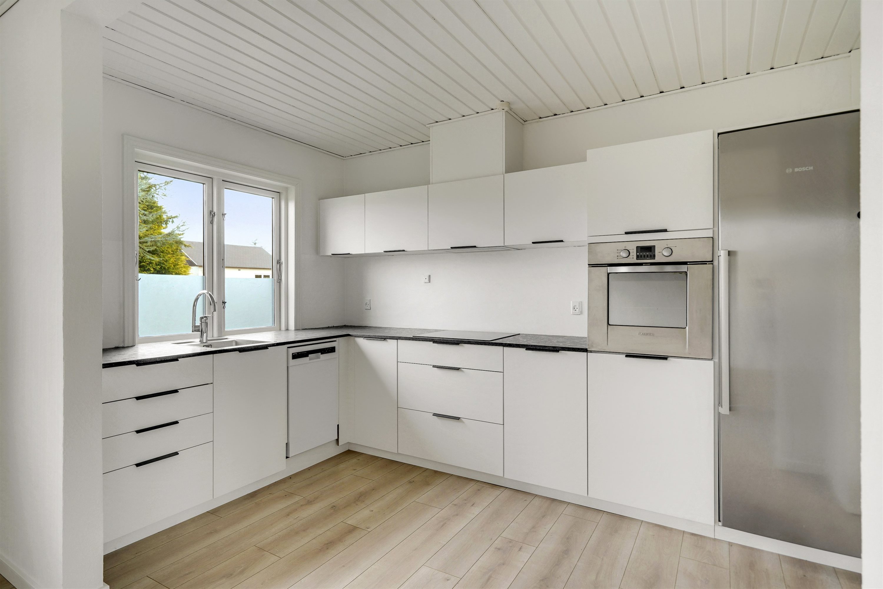 Miniaturebillede 2: køkken. Billede af Bakkevej 36, Varde, 6800 Varde