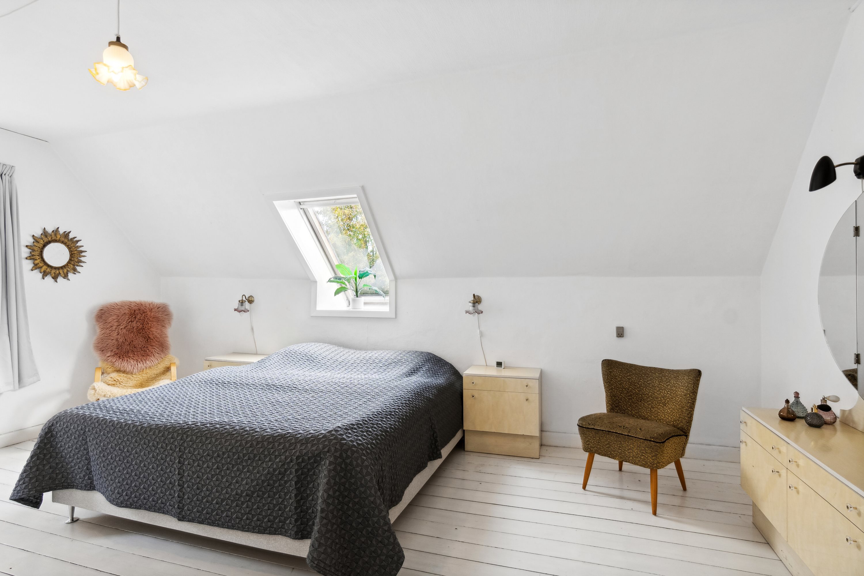 Fremhævet soveværelse billede i fuldskærmstilstand. Billede af Lundby Hovedgade 63, 4750 Lundby