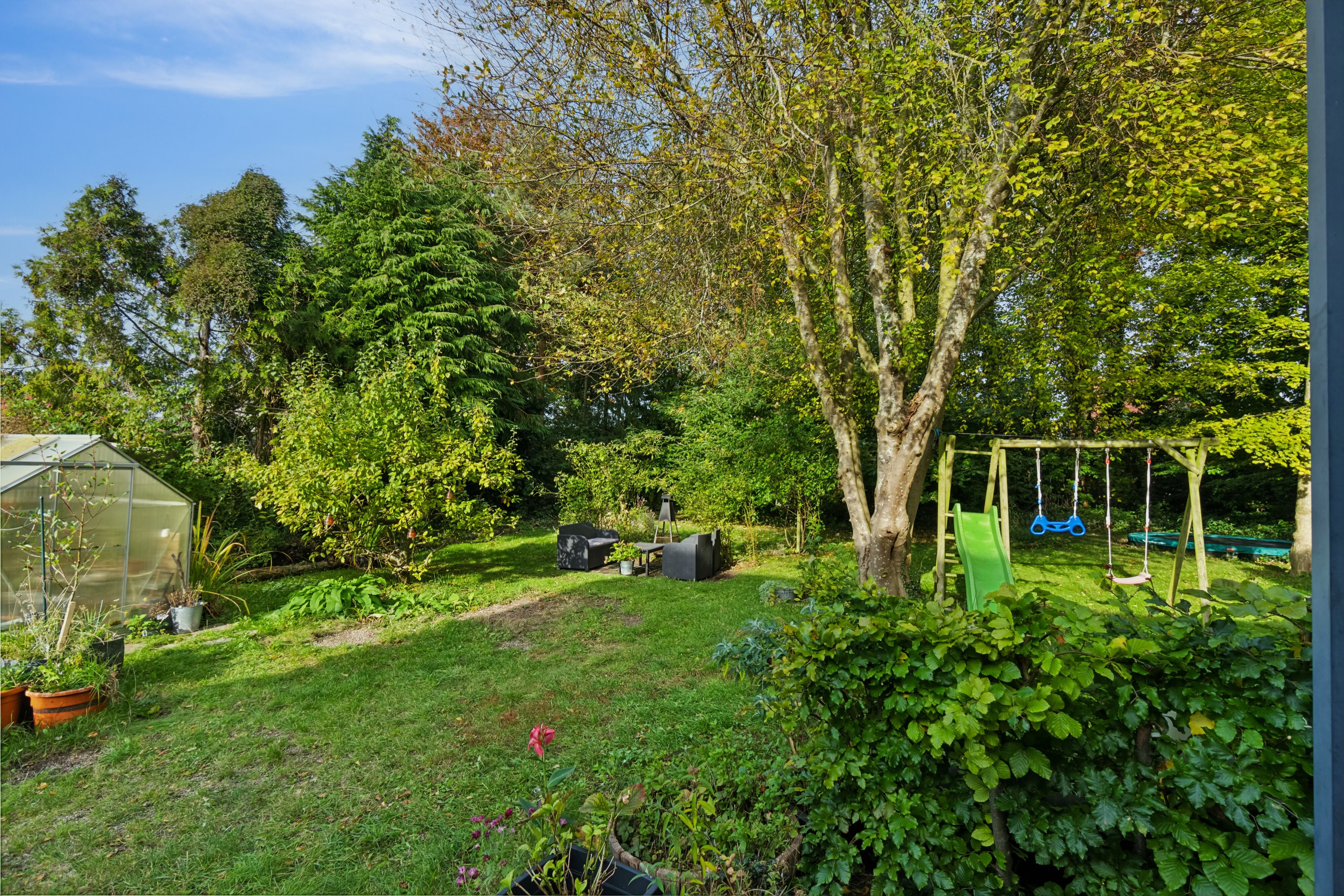 Fremhævet udendørs billede i fuldskærmstilstand. Billede af Lundby Hovedgade 63, 4750 Lundby