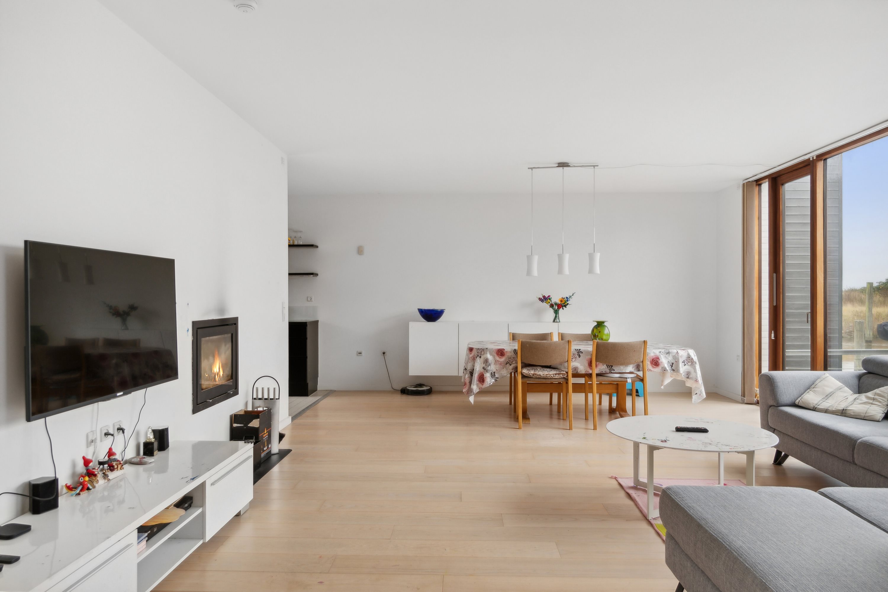 Fremhævet stue billede i fuldskærmstilstand. Billede af Havnevej 31D, Nykøbing By, 4500 Nykøbing Sj