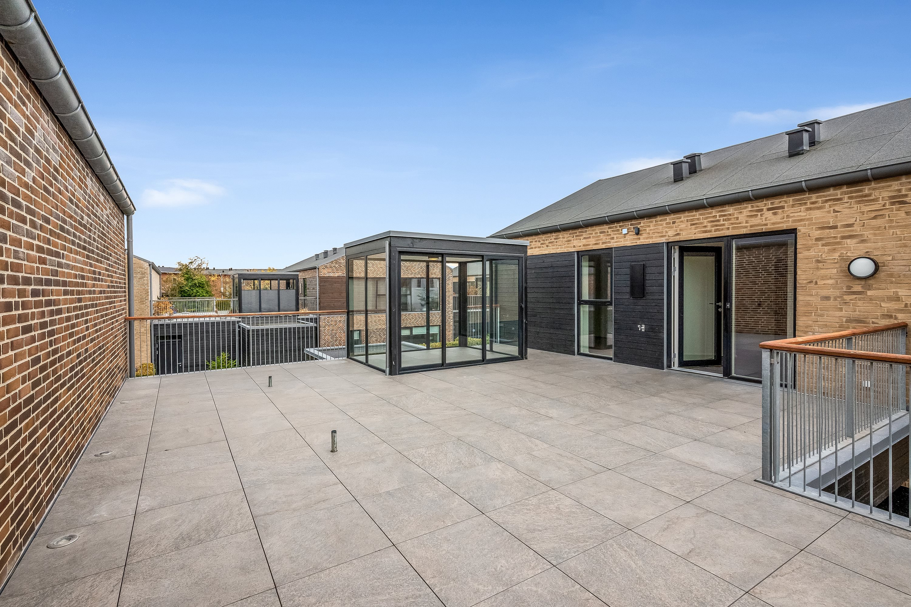 Miniaturebillede 1: terrasse. Billede af Skivevej 24A, 1., 7500 Holstebro