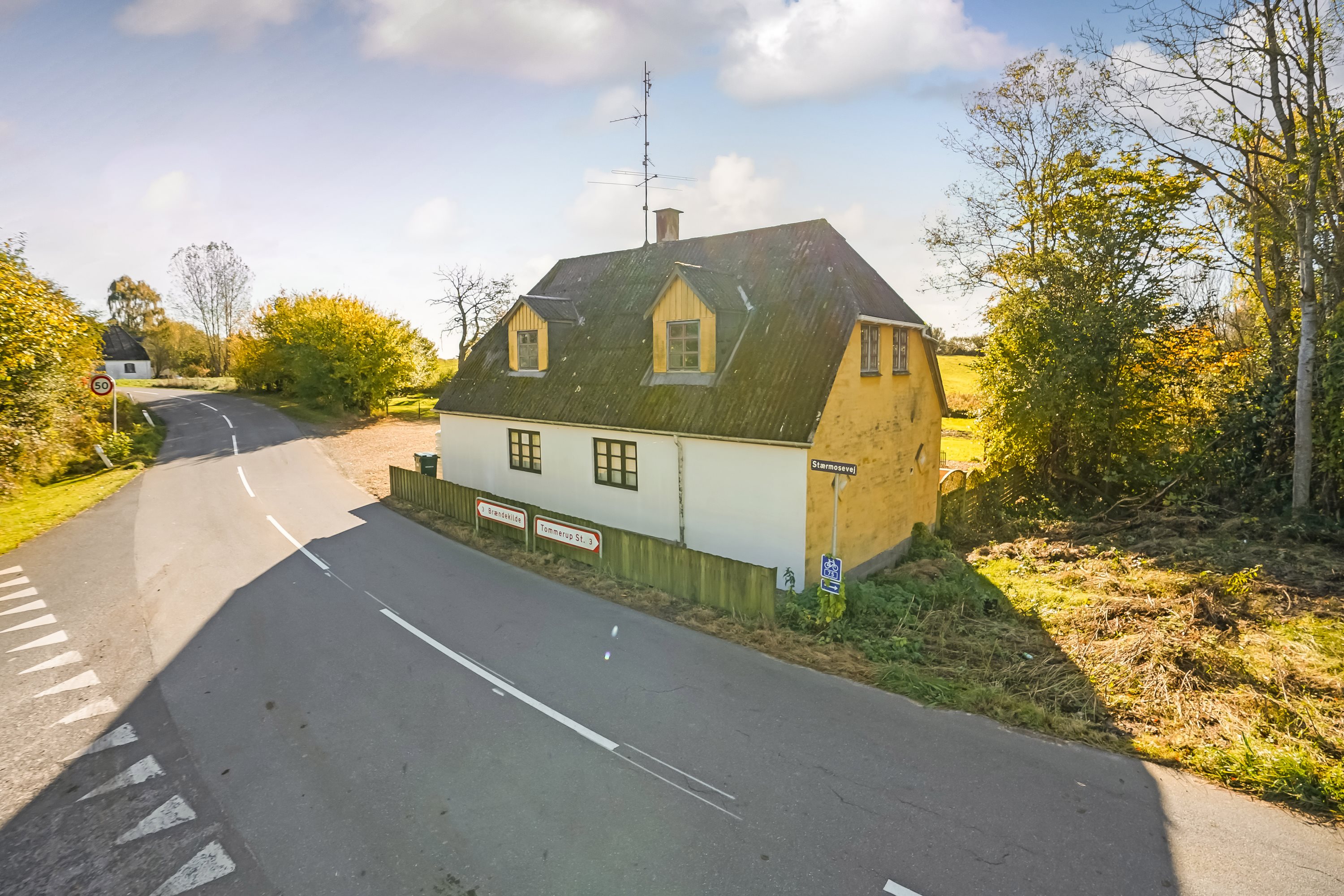 Fremhævet ejendommen billede i fuldskærmstilstand. Billede af Stærmosevej 160, 5690 Tommerup