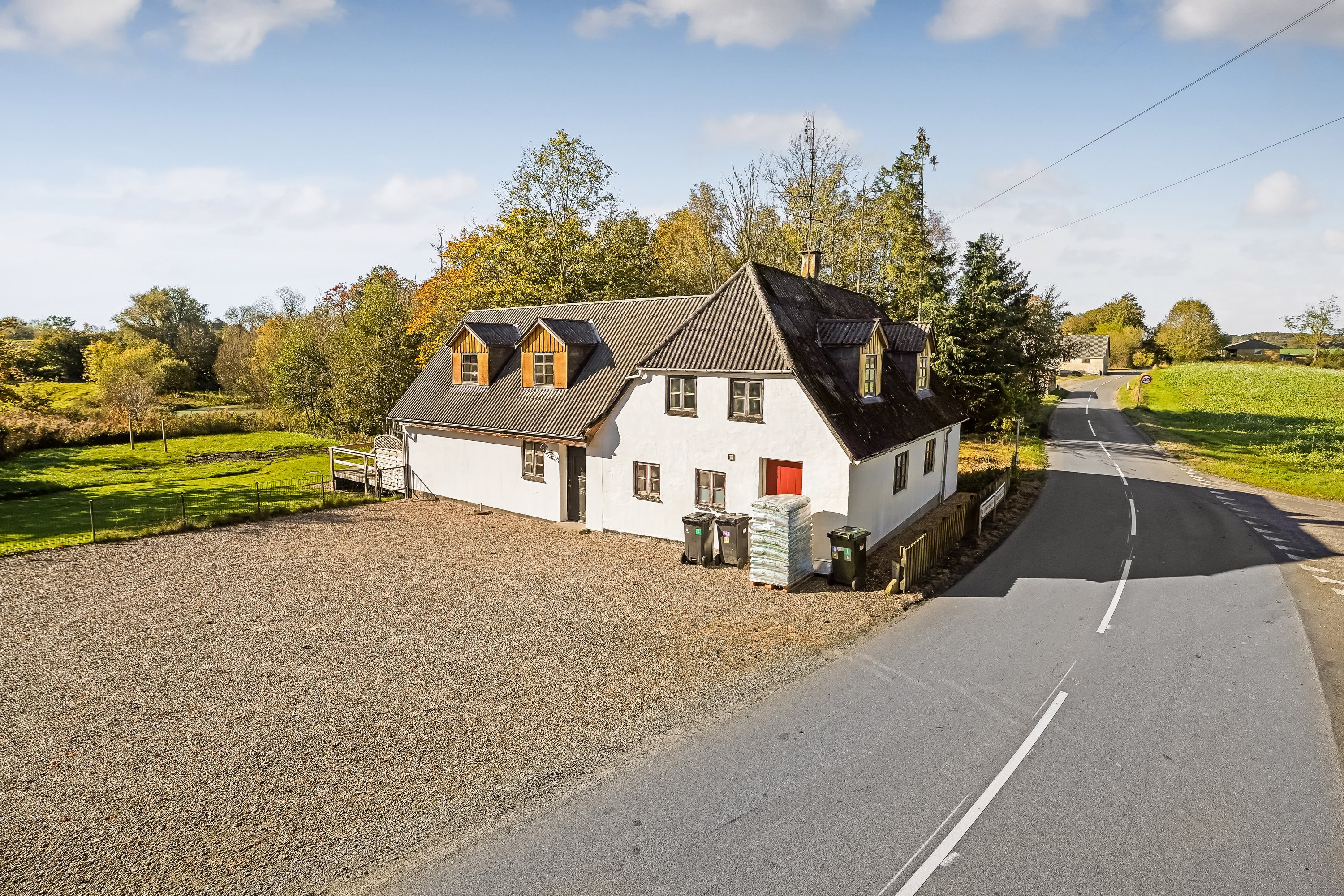 Fremhævet ejendommen billede i fuldskærmstilstand. Billede af Stærmosevej 160, 5690 Tommerup