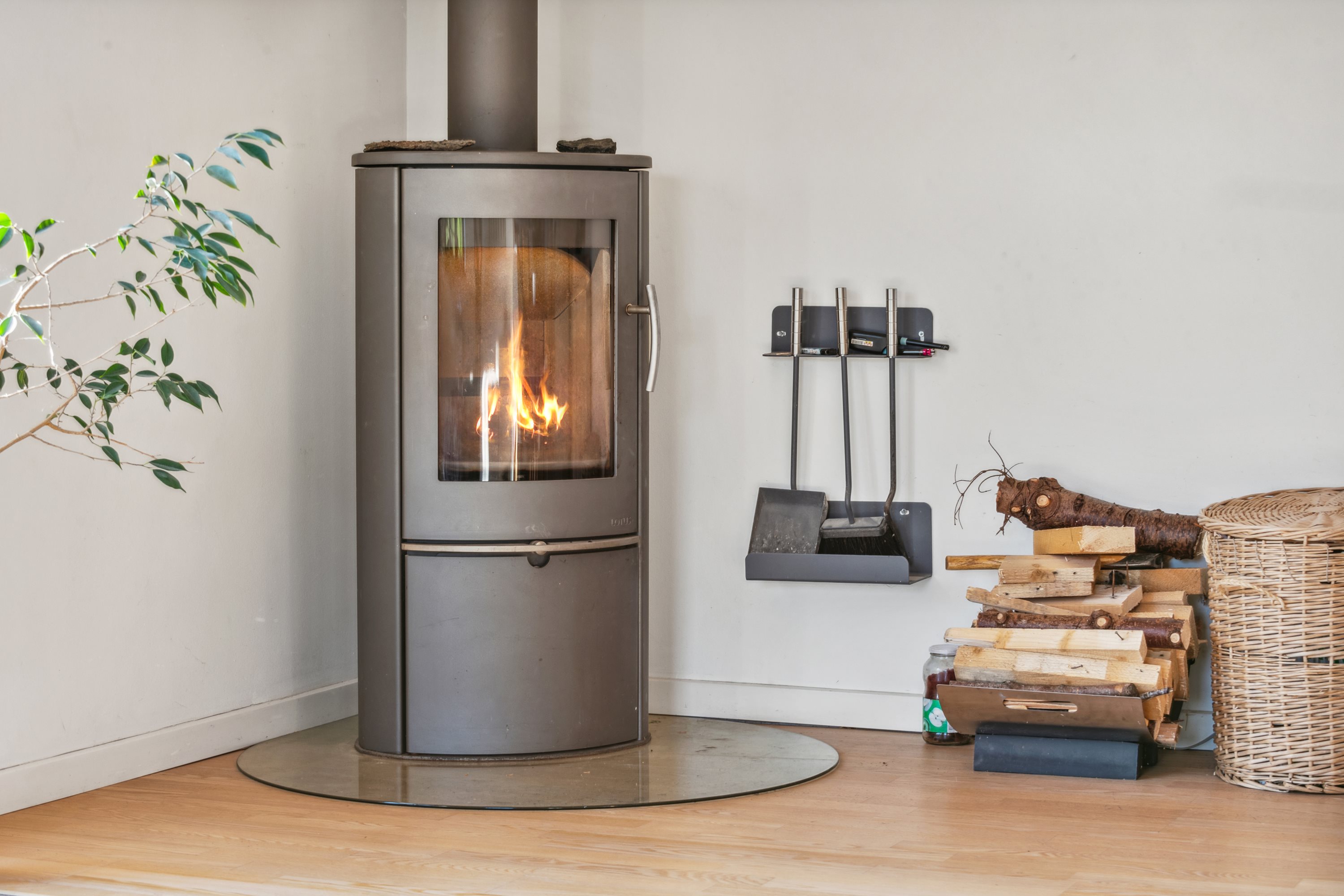 Fremhævet stue billede i fuldskærmstilstand. Billede af Lyngtoften 1, 9260 Gistrup