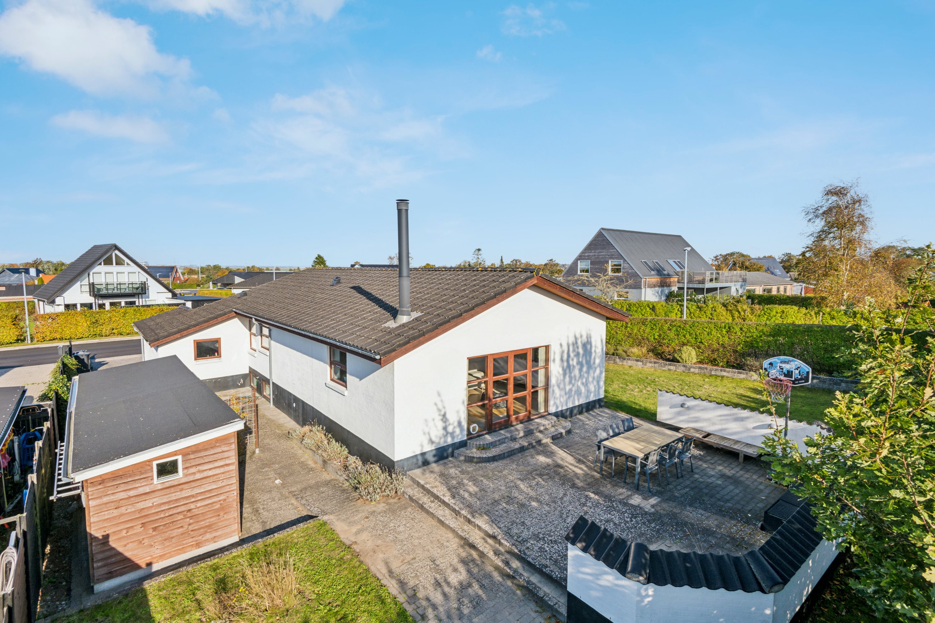 Fremhævet ejendom 1 billede i fuldskærmstilstand. Billede af Lyngtoften 1, 9260 Gistrup