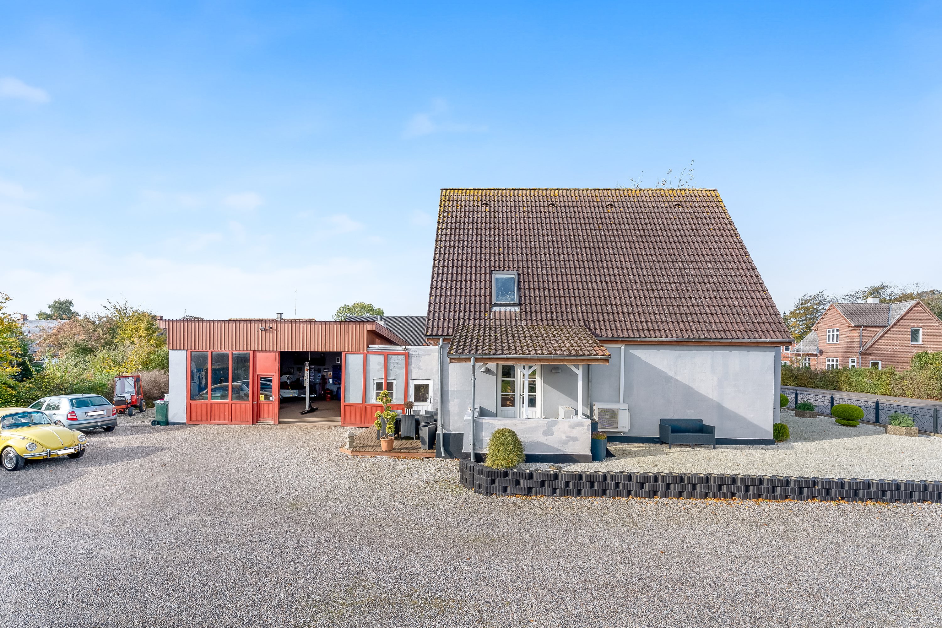 Fremhævet mastefoto billede i fuldskærmstilstand. Billede af Hovedgaden 32, 4913 Horslunde