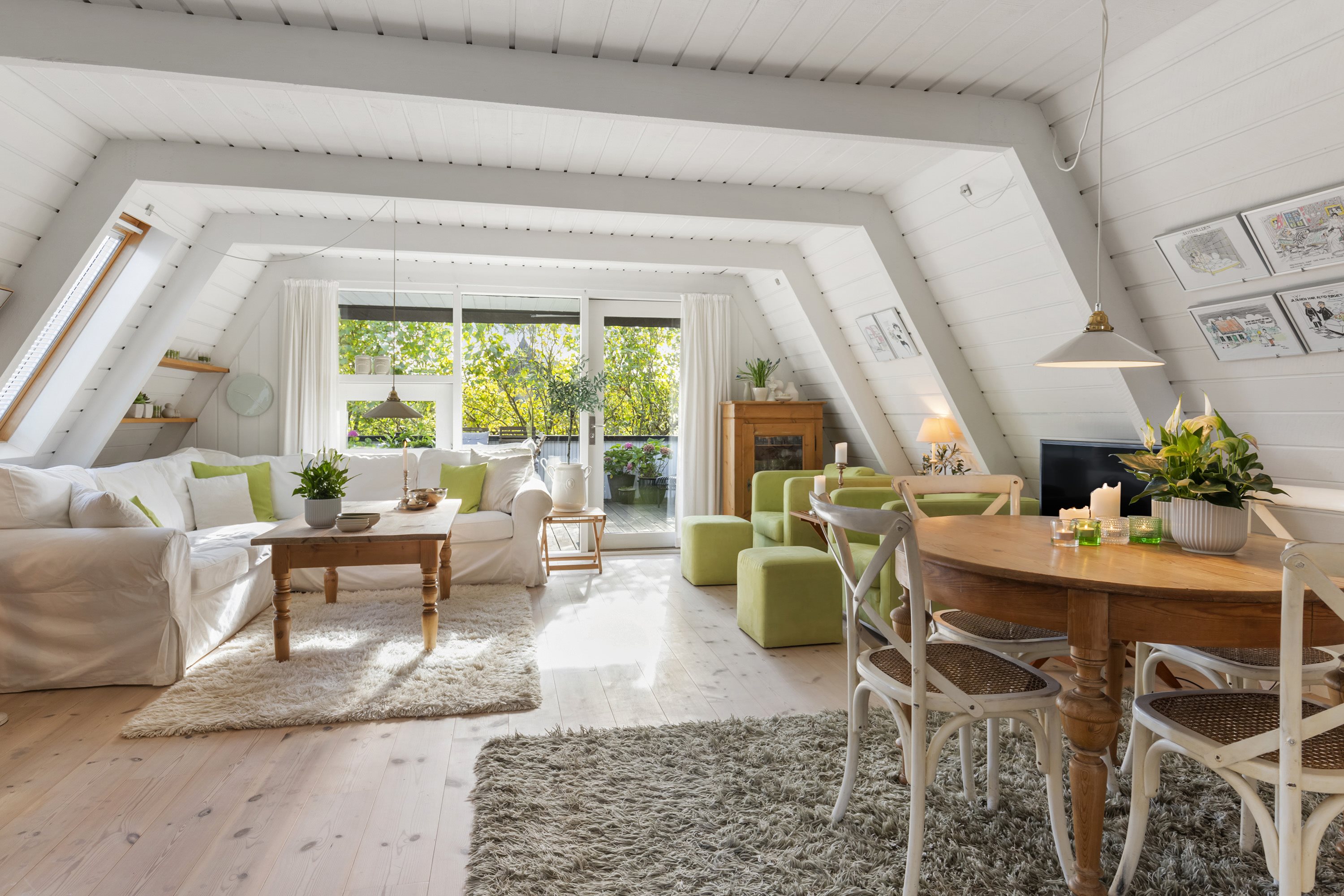 Fremhævet stue billede i fuldskærmstilstand. Billede af Golfsvinget 112, Gatten, 9640 Farsø