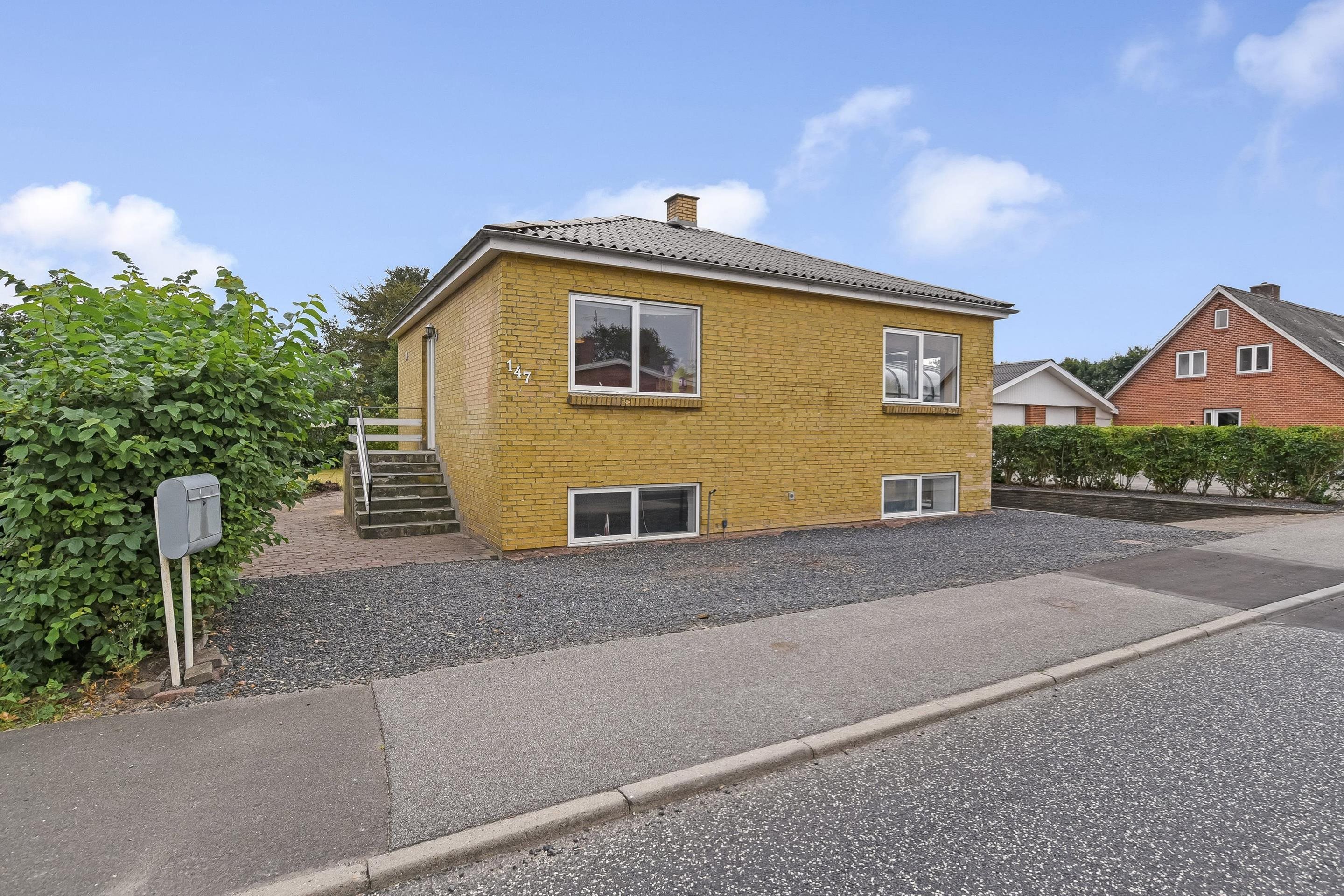 Fremhævet  billede i fuldskærmstilstand. Billede af Skjernvej 147, Nr Felding, 7500 Holstebro