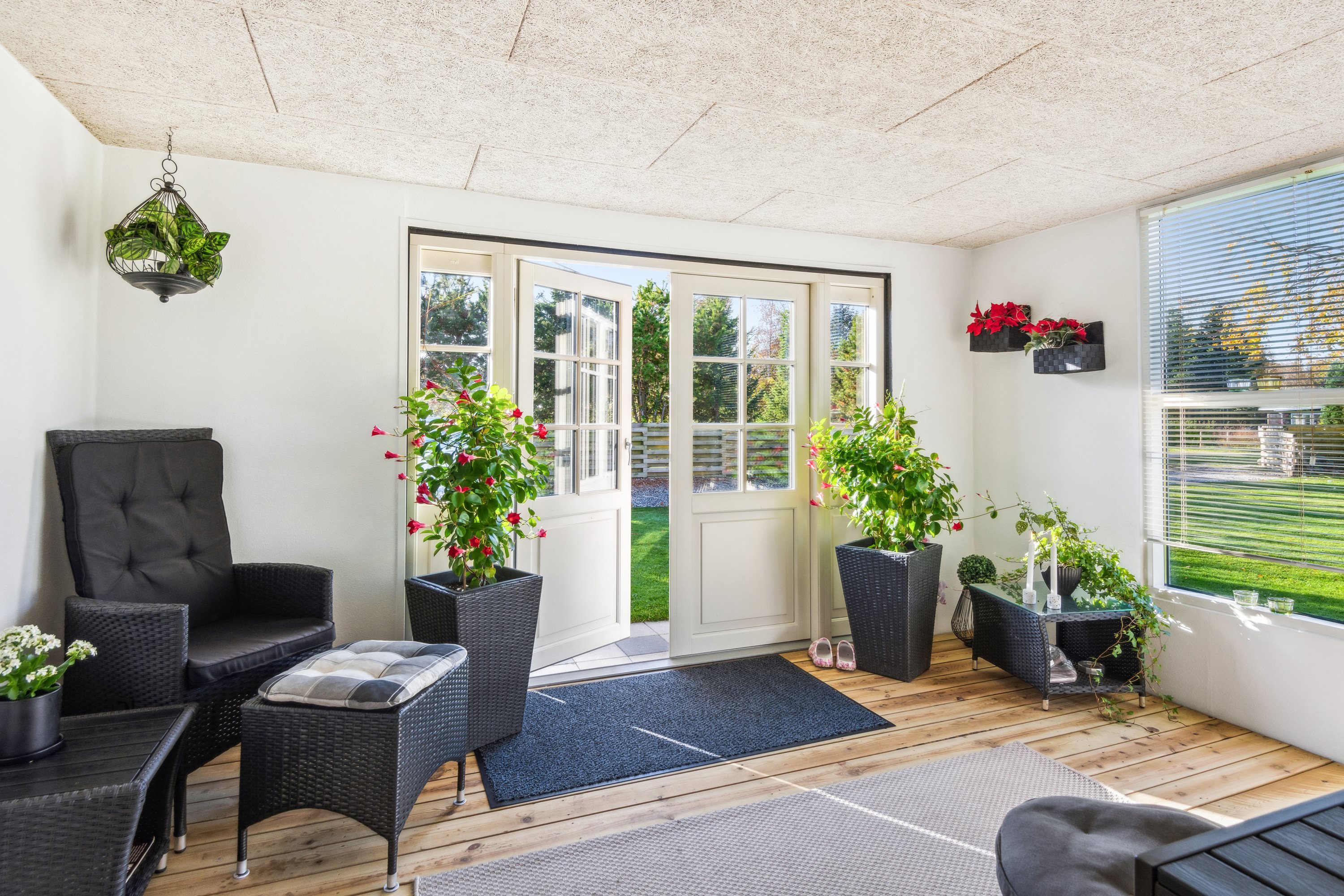 Fremhævet stue billede i fuldskærmstilstand. Billede af Gyvelvej 12, Egense, 9280 Storvorde