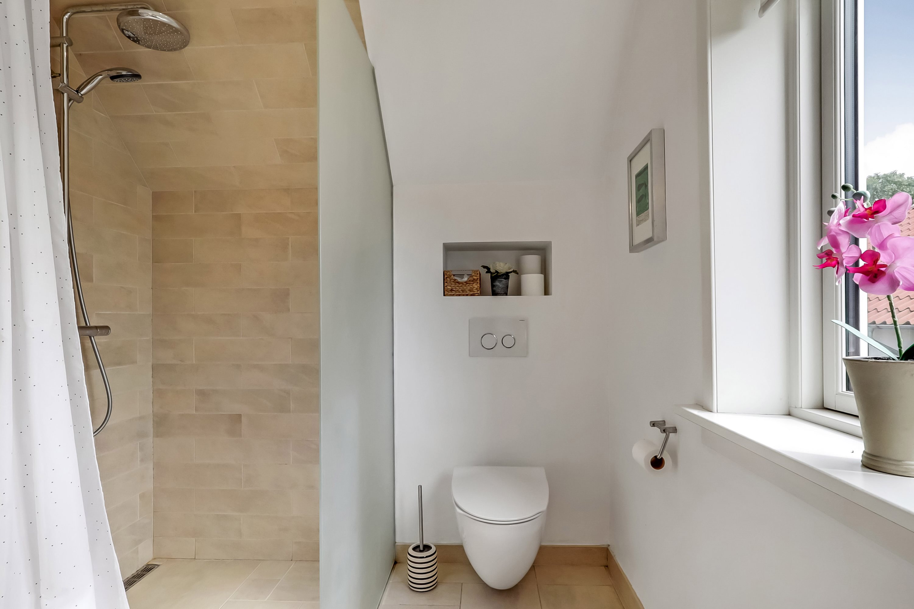 Fremhævet  billede i fuldskærmstilstand. Billede af Skolevej 8, 5874 Hesselager