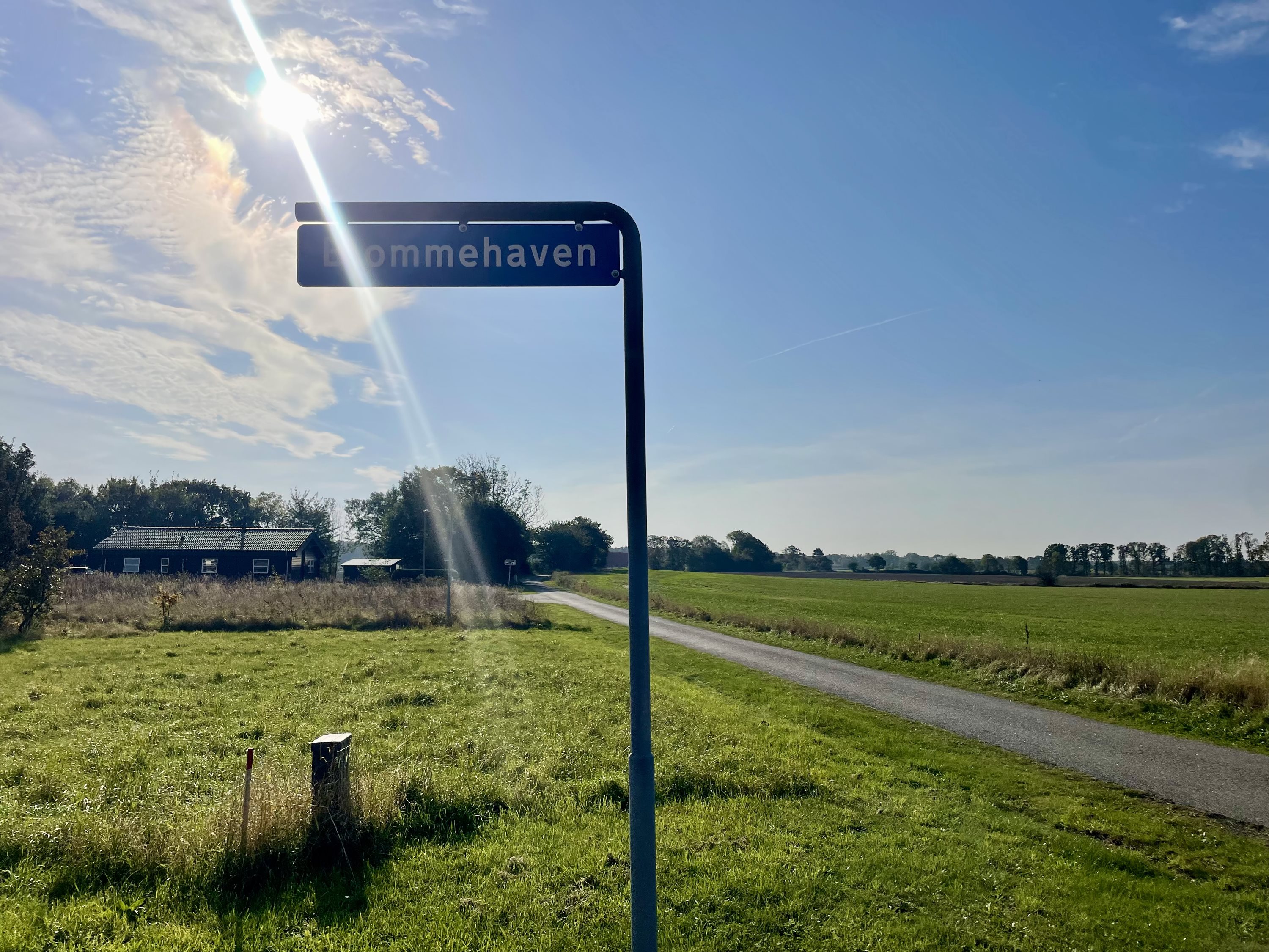 Fremhævet  billede i fuldskærmstilstand. Billede af Blommehaven 1, Snogebæk, 3730 Nexø