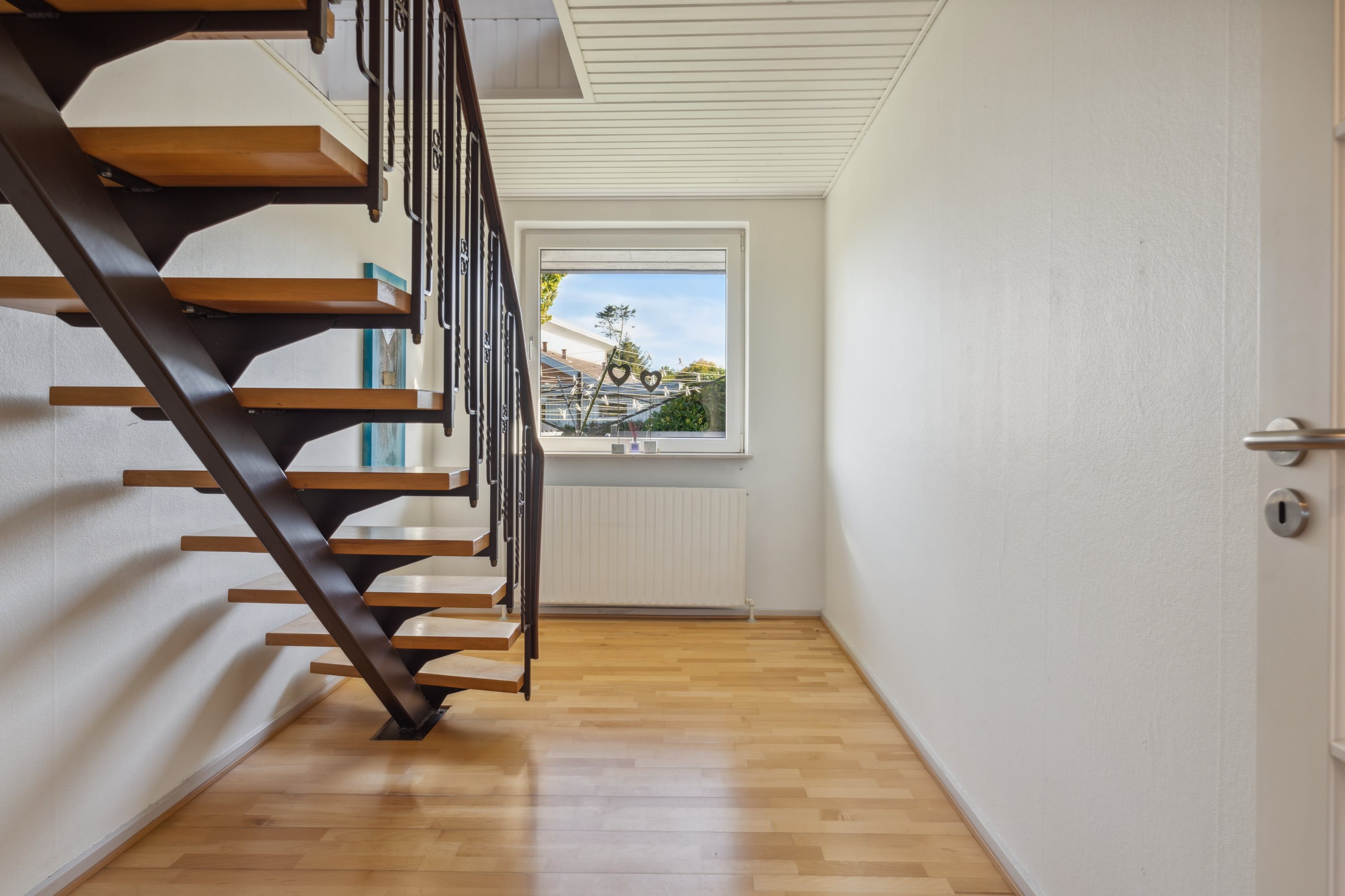 Fremhævet  billede i fuldskærmstilstand. Billede af Kærsangervej 14, 8860 Ulstrup